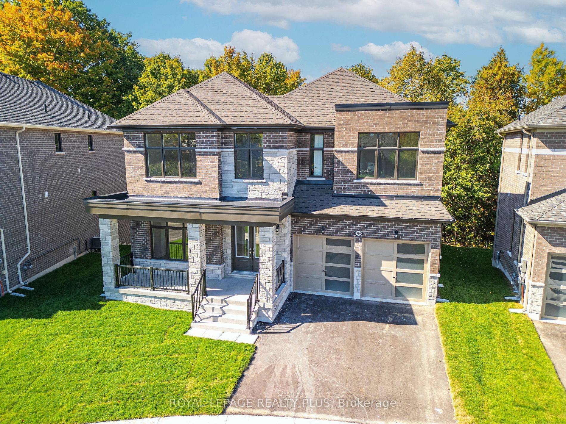 Innisfil, ON L0L 1W0,980 Church DR