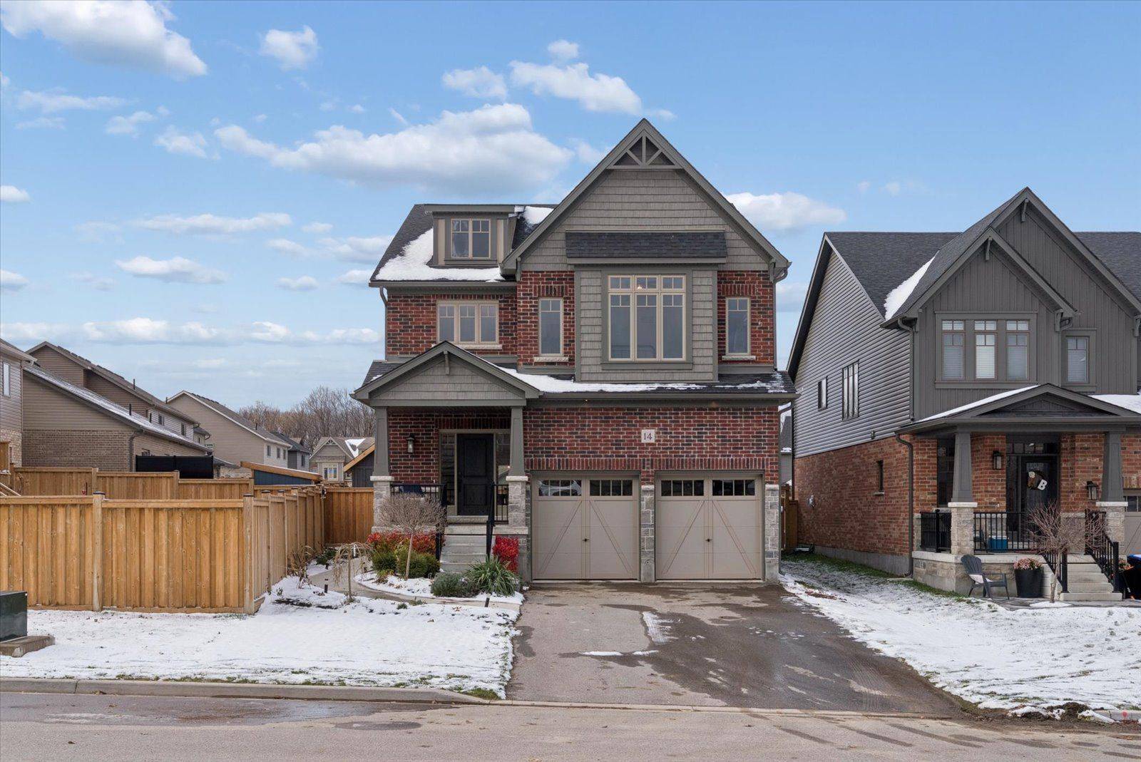 Collingwood, ON L9Y 3B7,14 Spencer ST