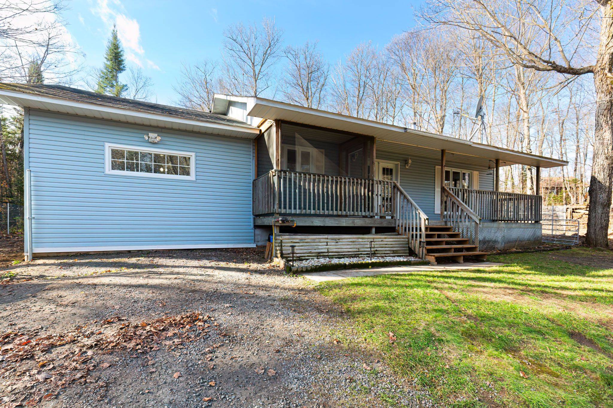 Parry Sound Remote Area, ON P0A 1X0,566 Deer Lake RD