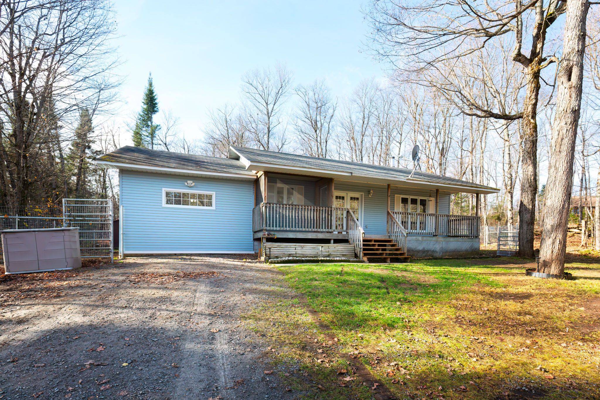 Parry Sound Remote Area, ON P0A 1X0,566 Deer Lake RD