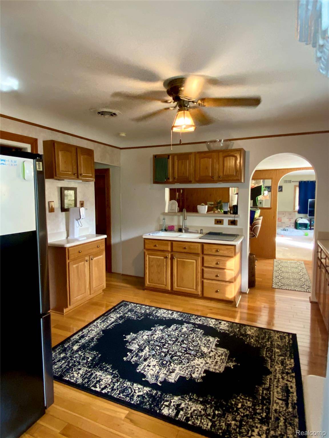 Royal Oak, MI 48067,1505 Wyandotte AVE