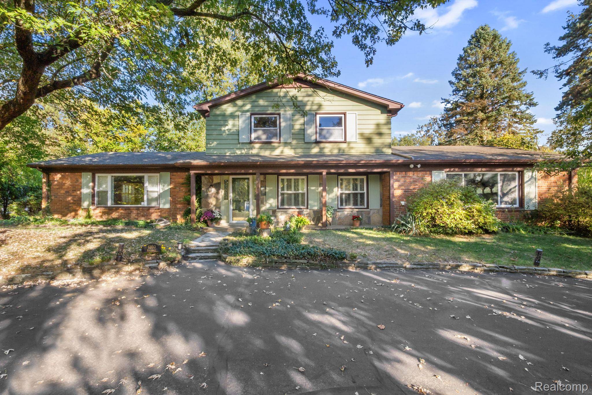 Troy, MI 48098,6950 Killarney DR