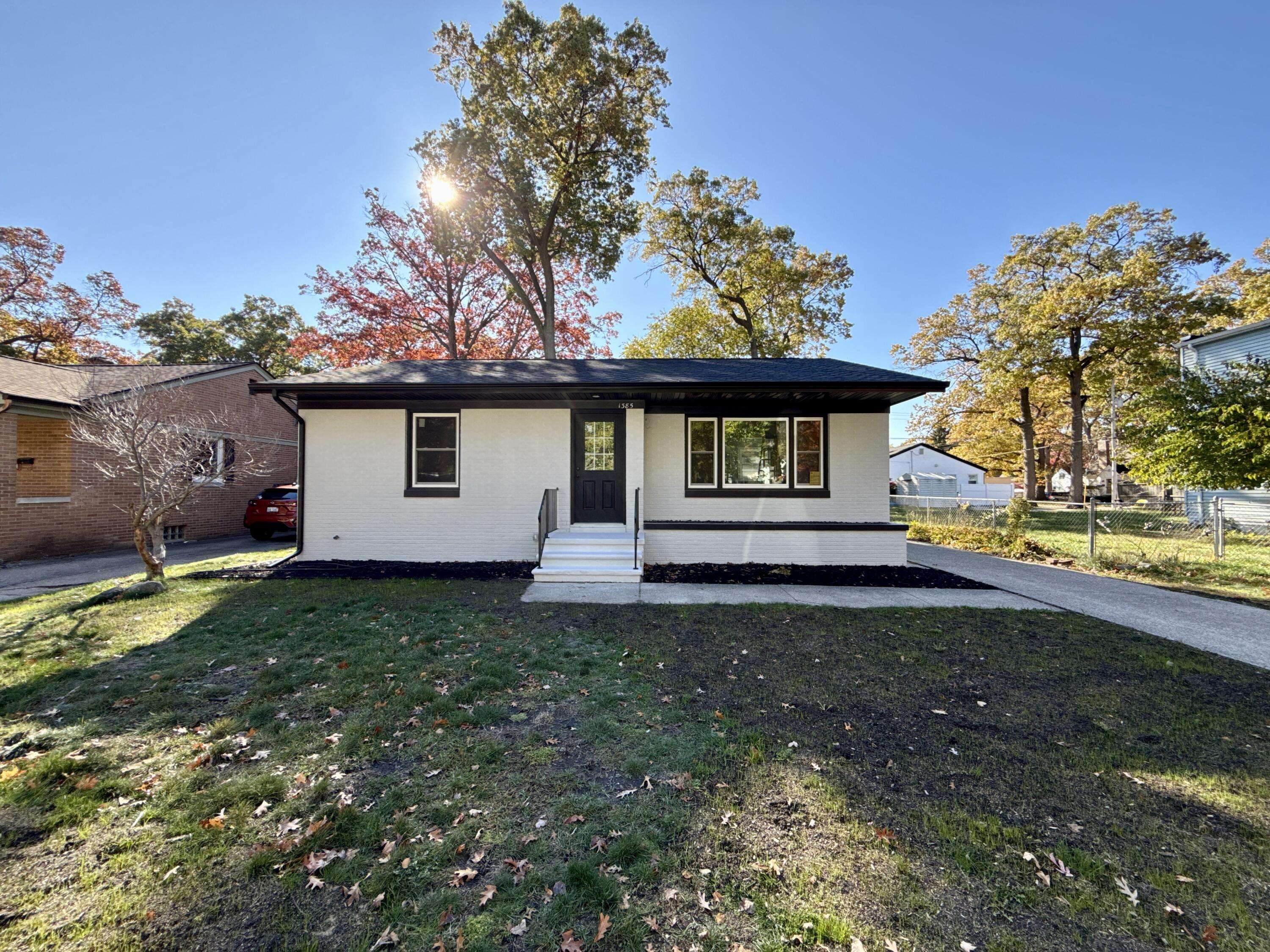 Muskegon, MI 49441,1385 Beardsley AVE