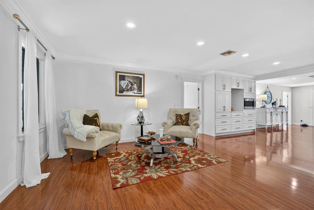 West Palm Beach, FL 33411,5899 120th Ave