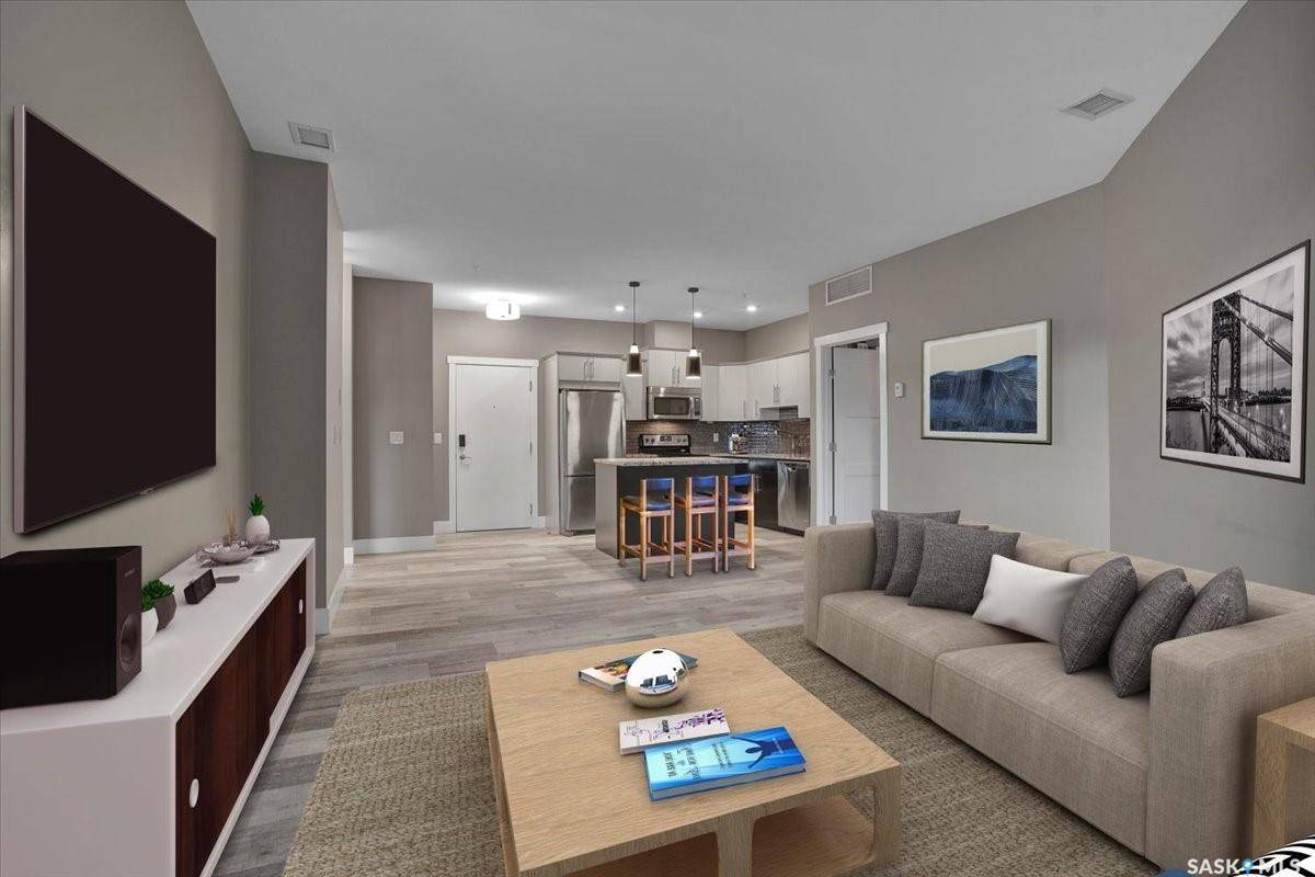 Saskatoon, SK S7W 0T6,415 Maningas BEND #109