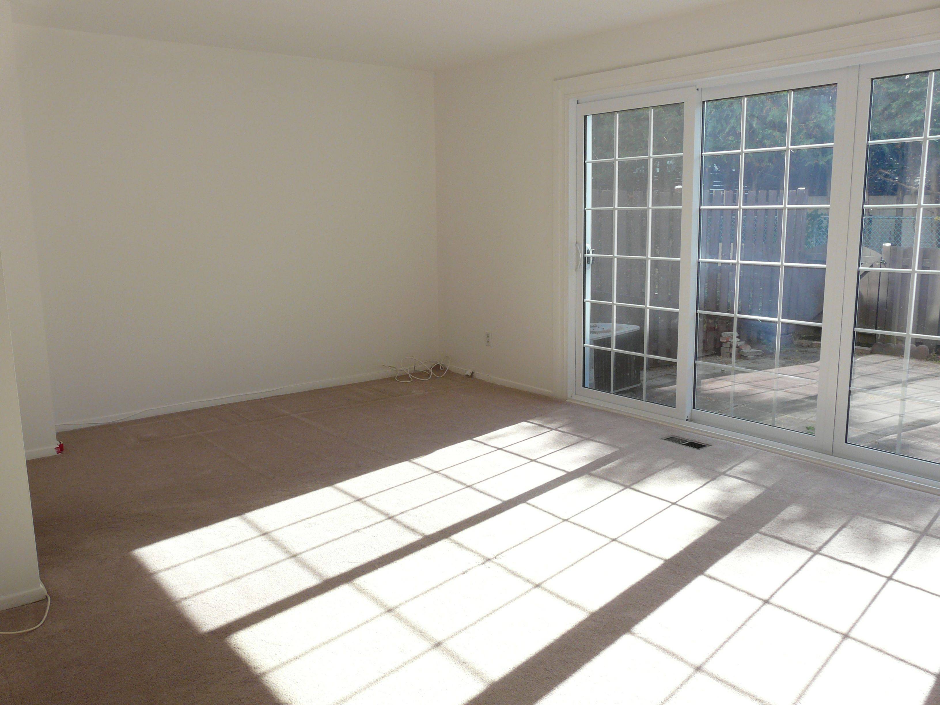 Beacon Hill North - South And Area, ON K1J 6X3,714 Shefford CT