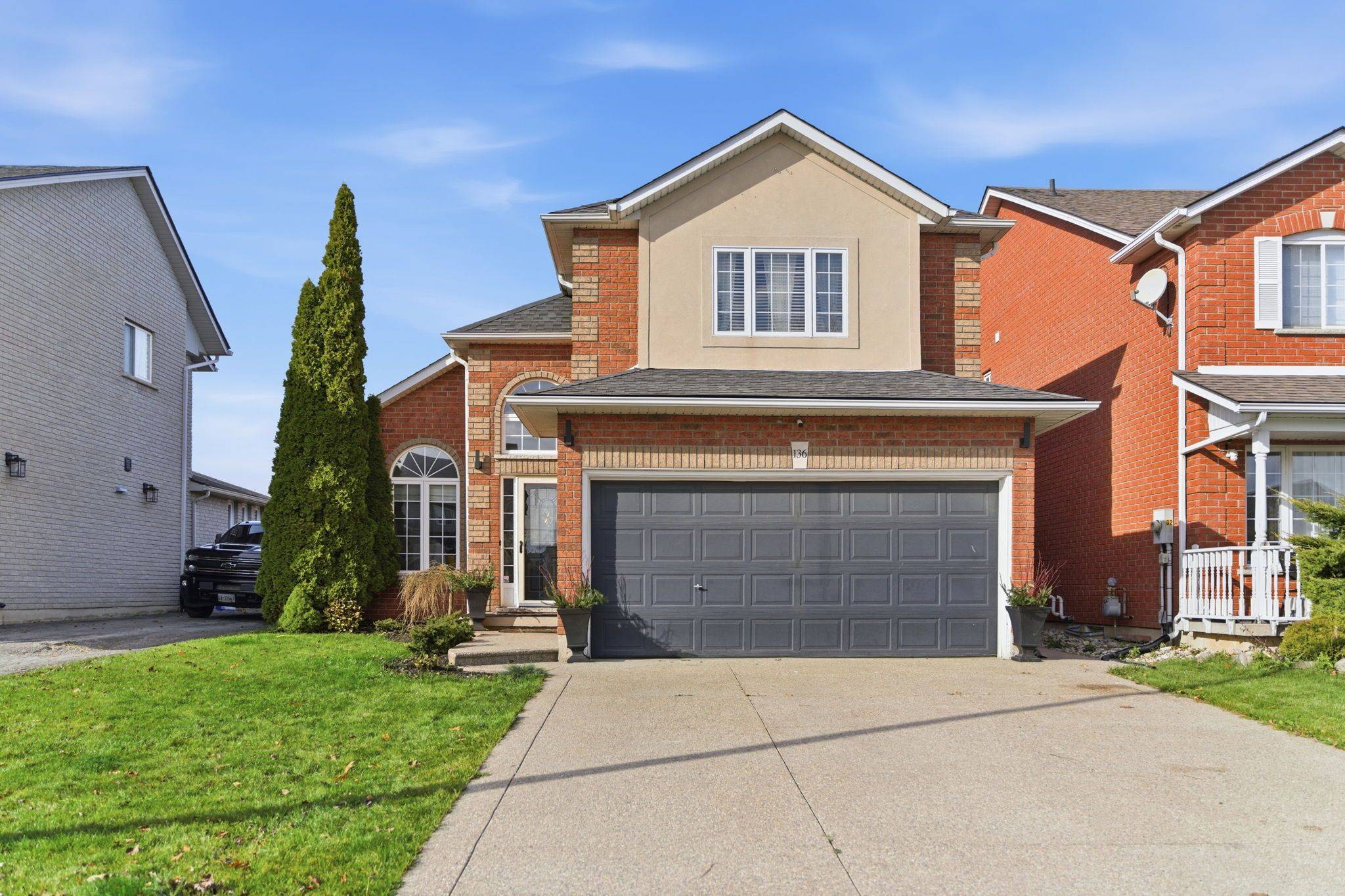 Haldimand, ON N3W 2M6,136 Braemar AVE