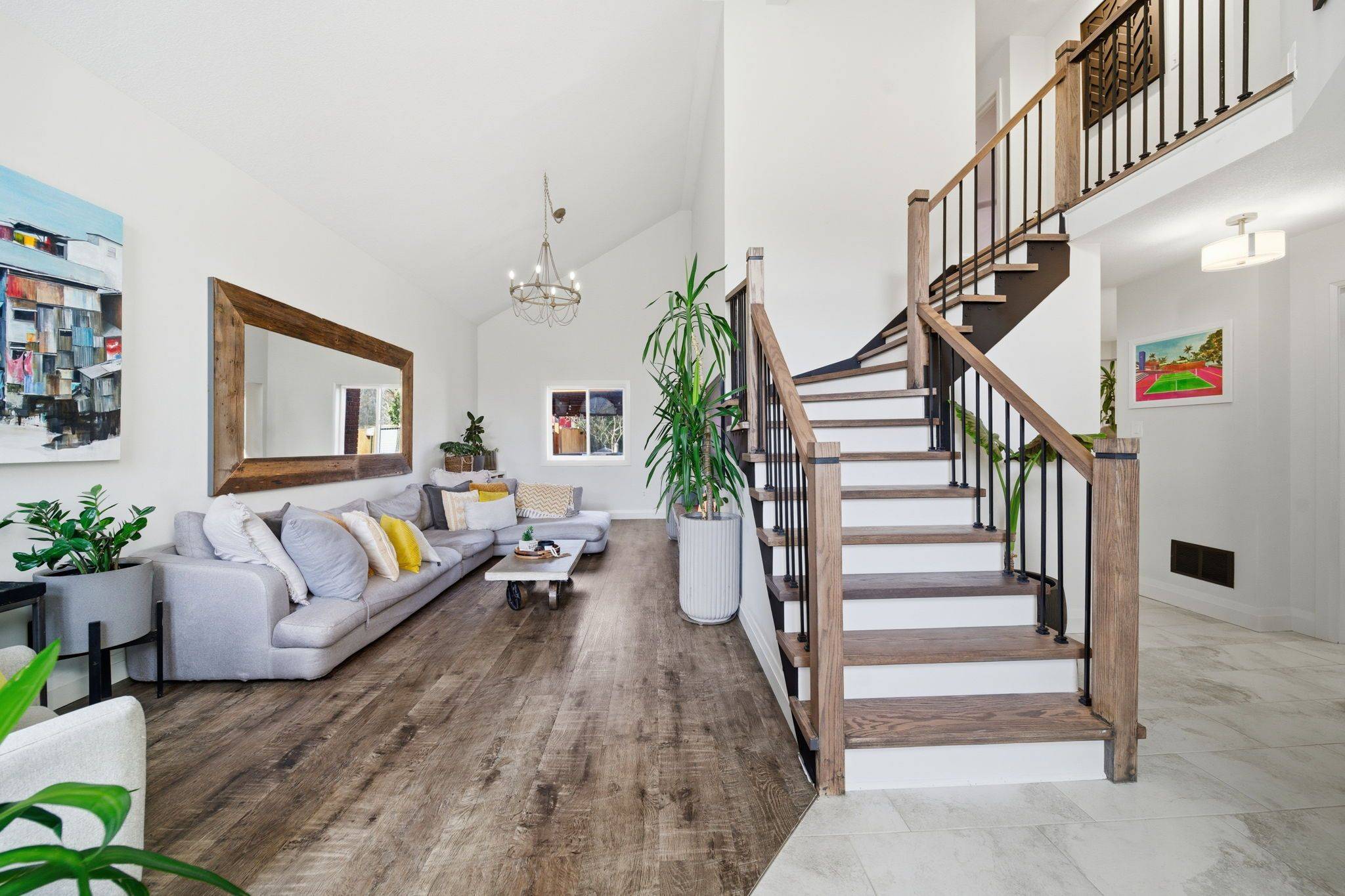 Haldimand, ON N3W 2M6,136 Braemar AVE