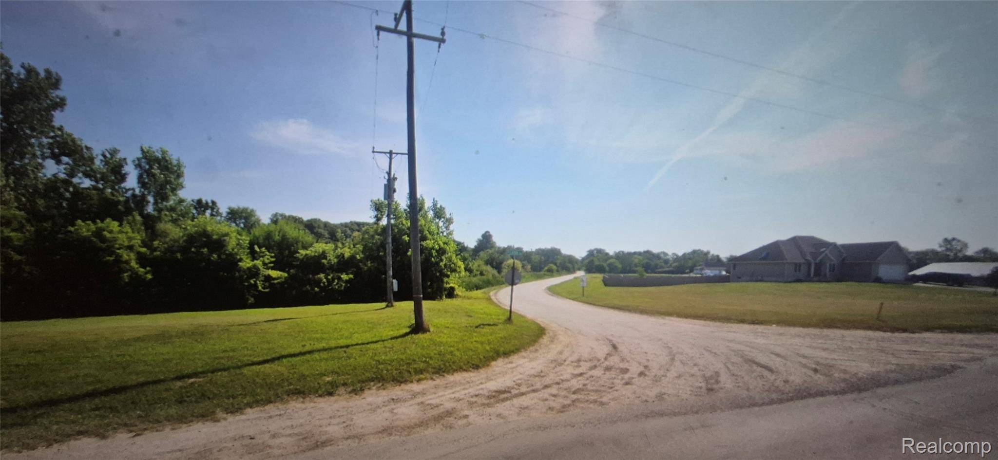 Milan, MI 48160,14700 Darling RD