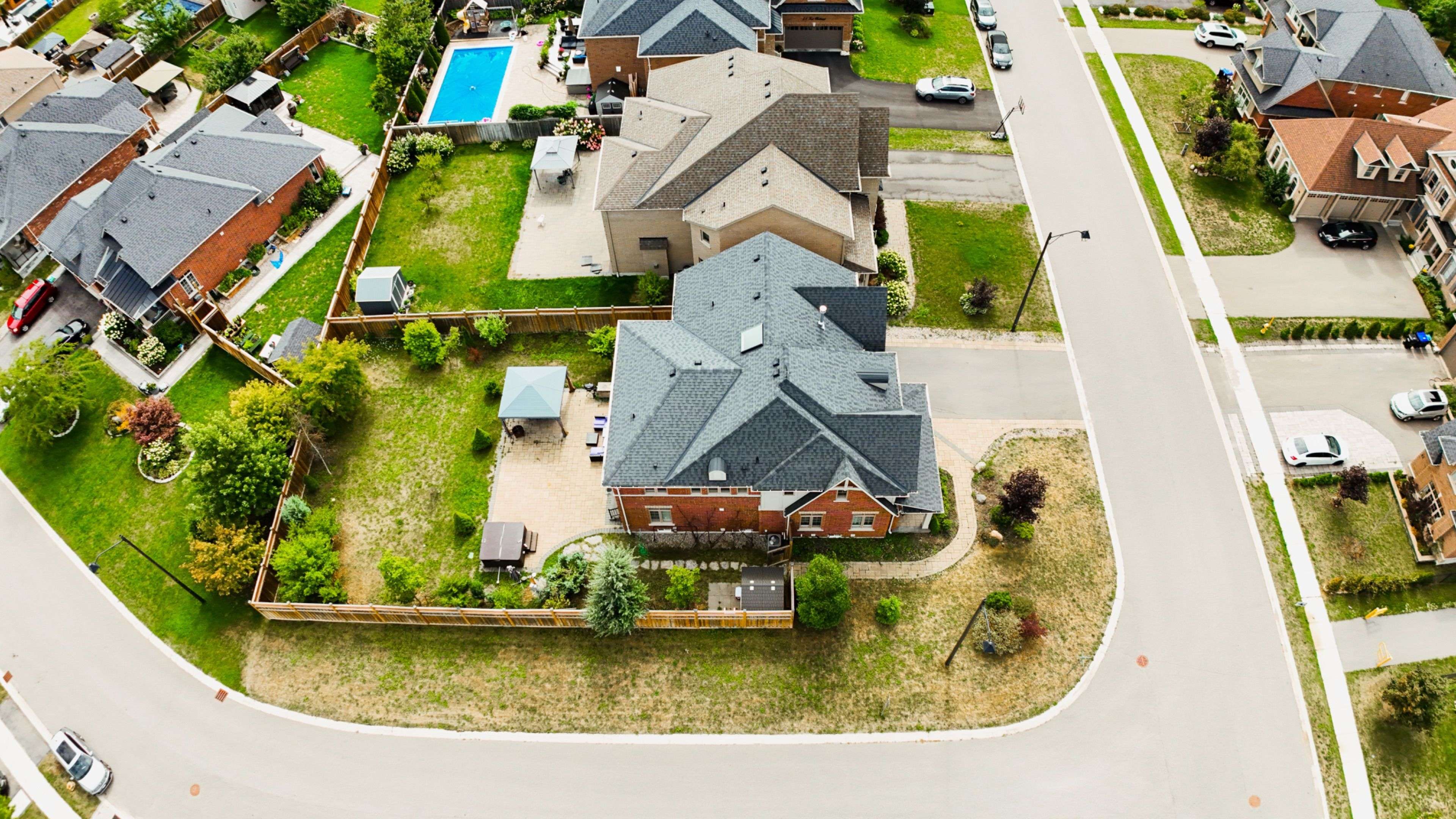 Springwater, ON L9X 0S4,58 Trail BLVD