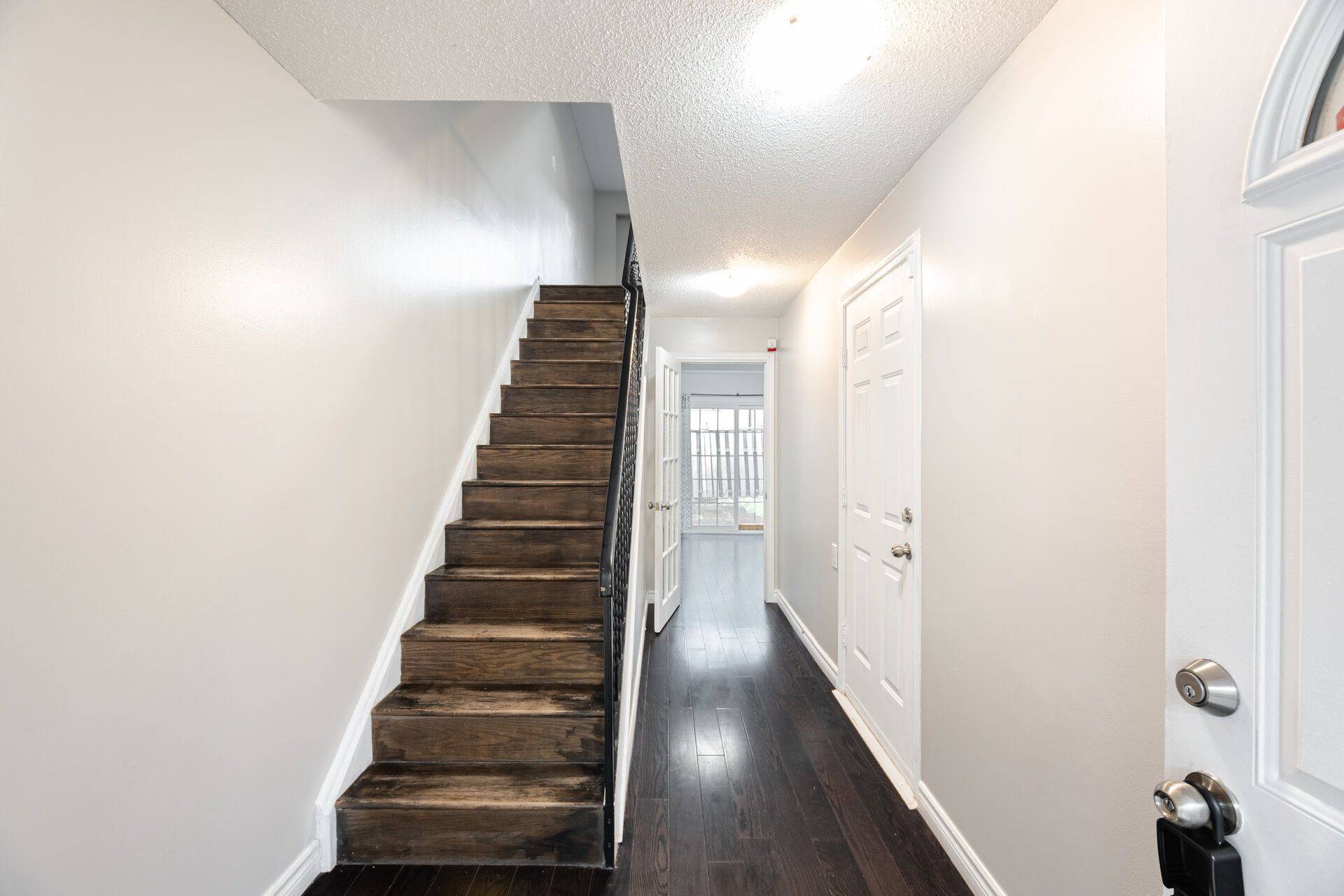 Mississauga, ON L5J 4J7,2440 Bromsgrove RD #160