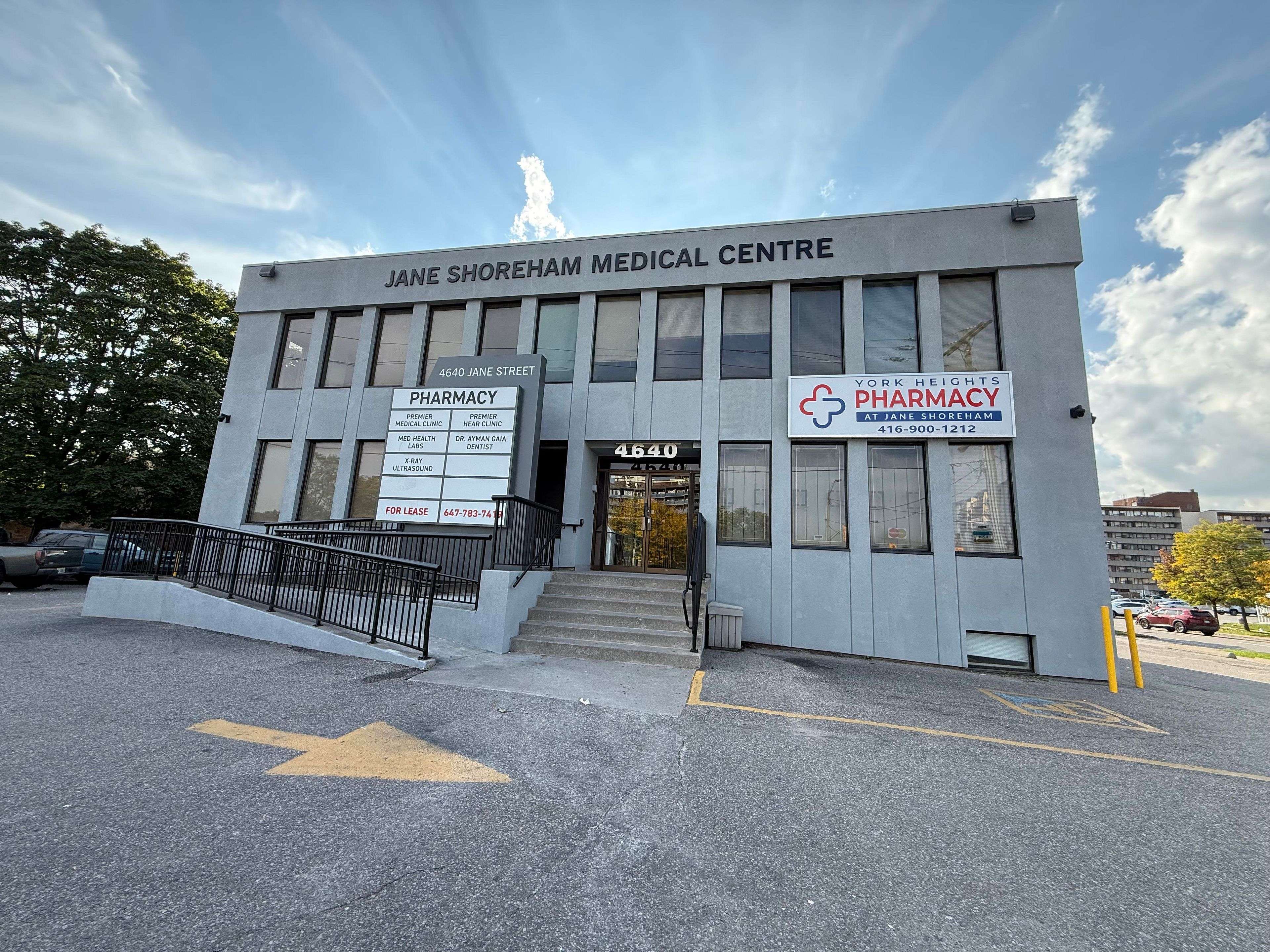 Toronto W05, ON M3N 2K5,4640 Jane ST #B3