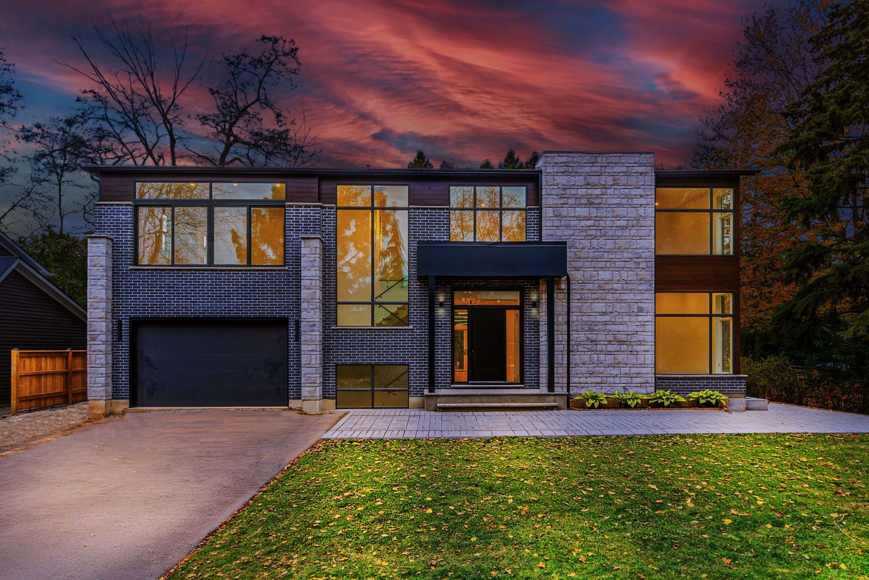 Burlington, ON L7L 2H6,135 Secord LN