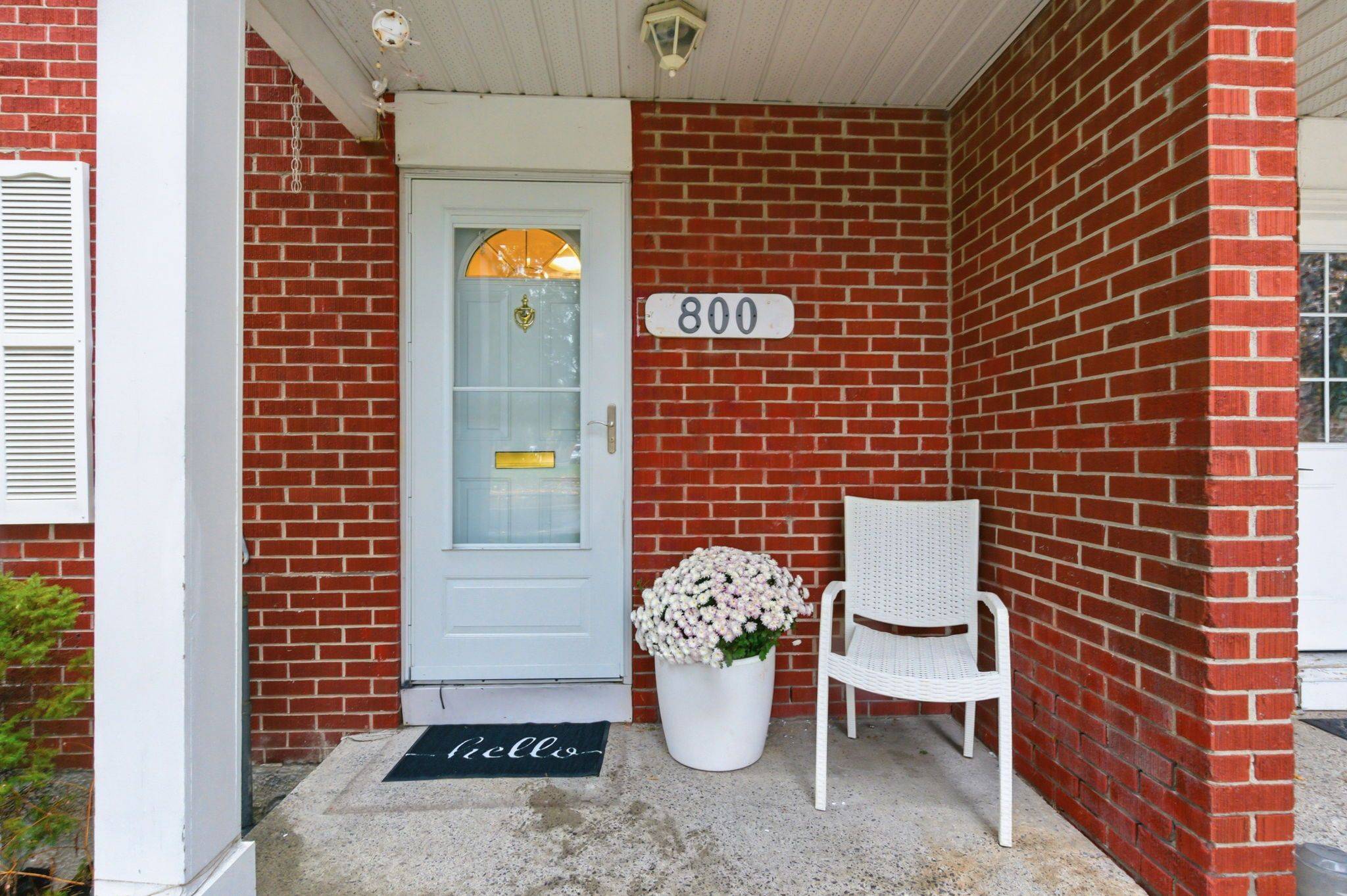 Overbrook - Castleheights And Area, ON K1K 2L2,800 Cummings AVE