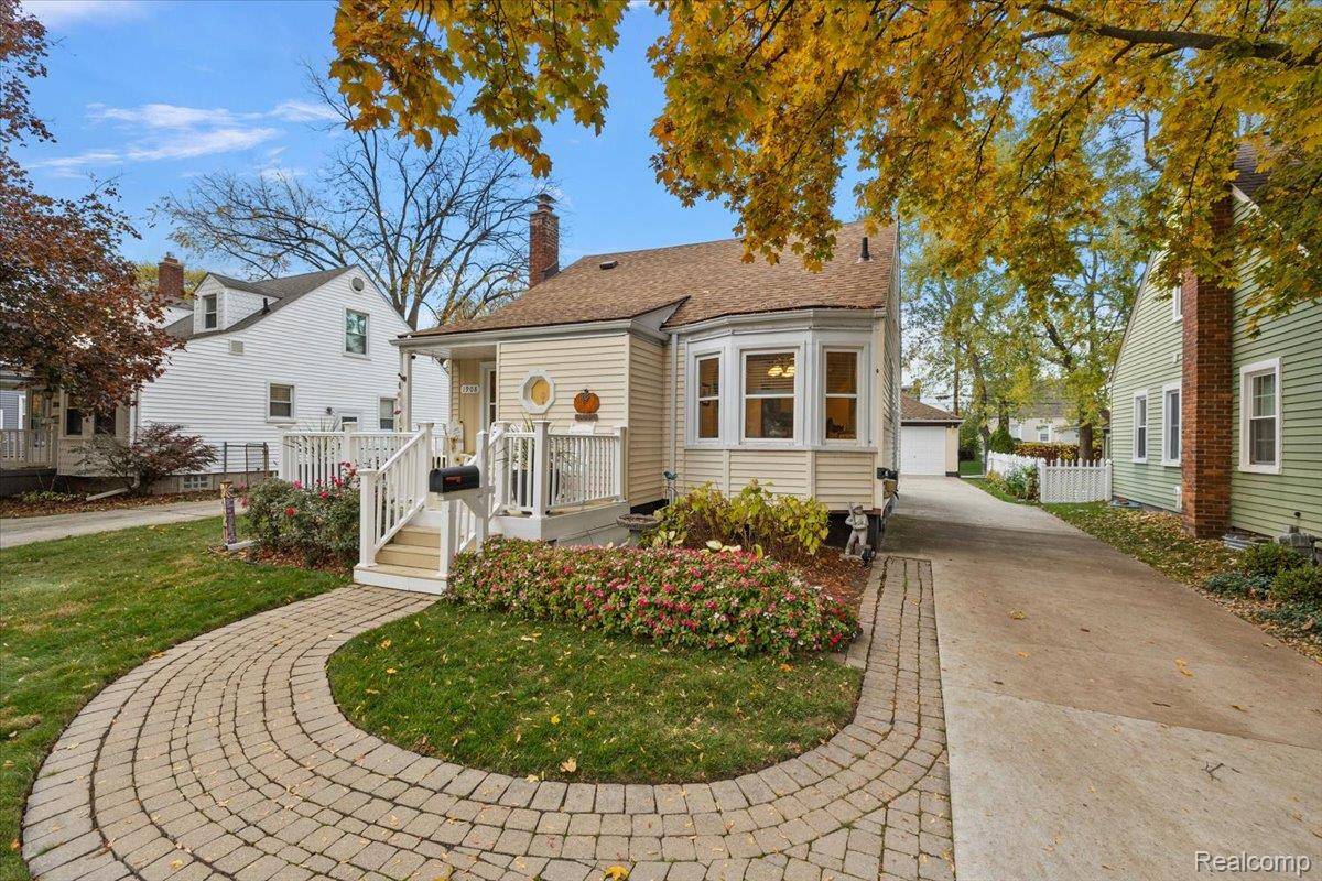 Berkley, MI 48072,1908 Cambridge RD