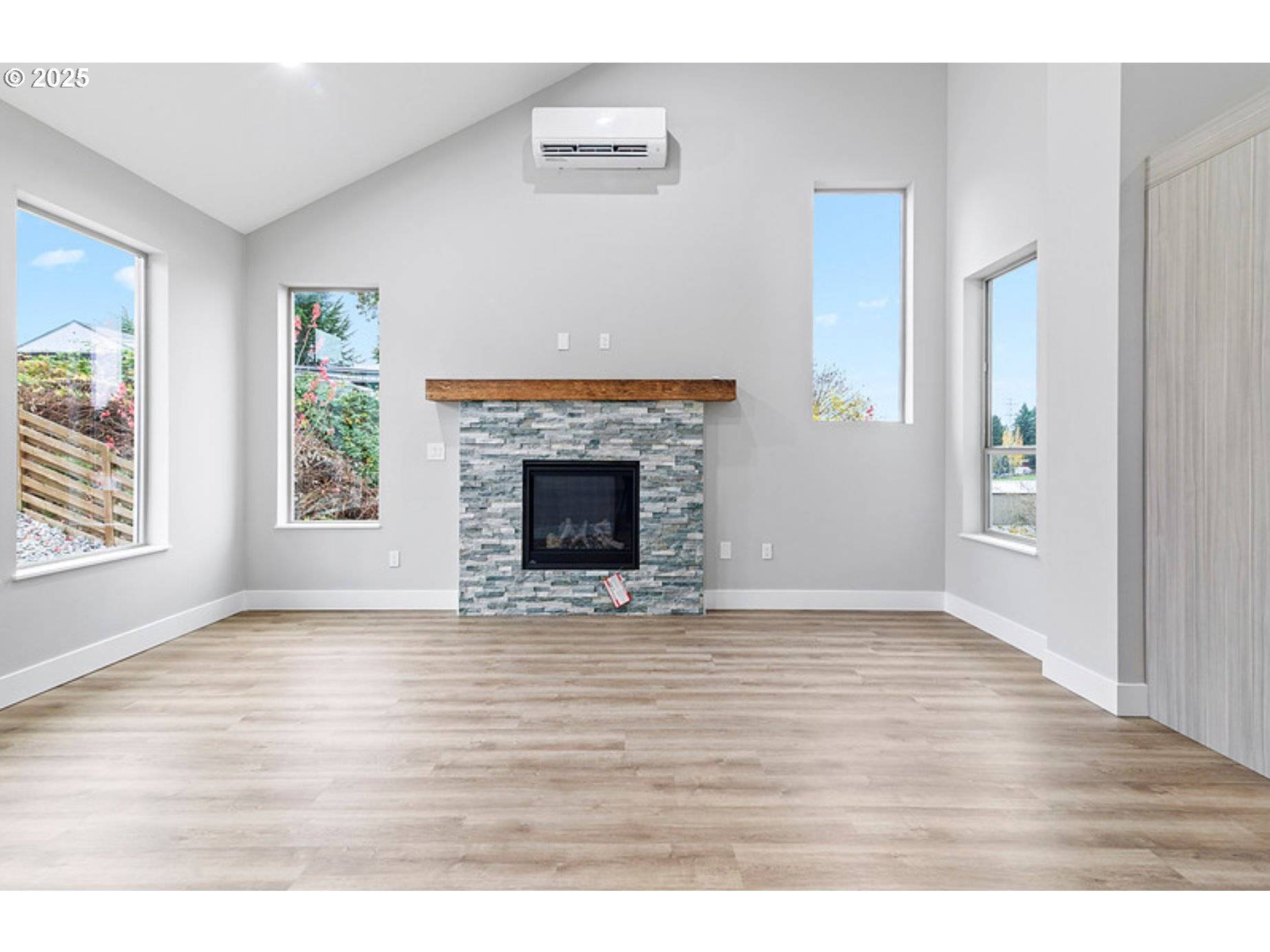 Vancouver, WA 98661,4302 NE 61st ST