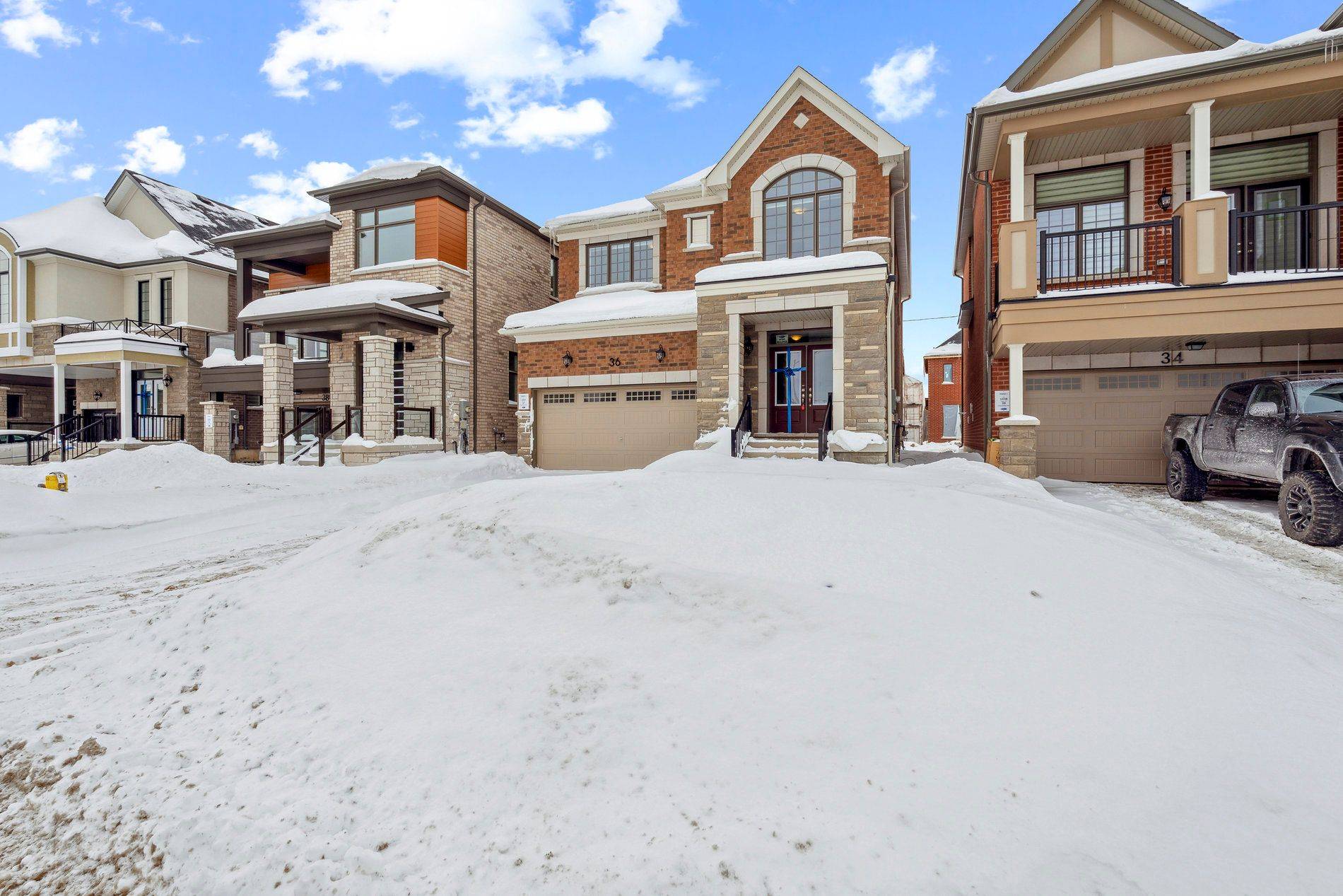 Barrie, ON L9J 0Z6,36 Betterridge TRL