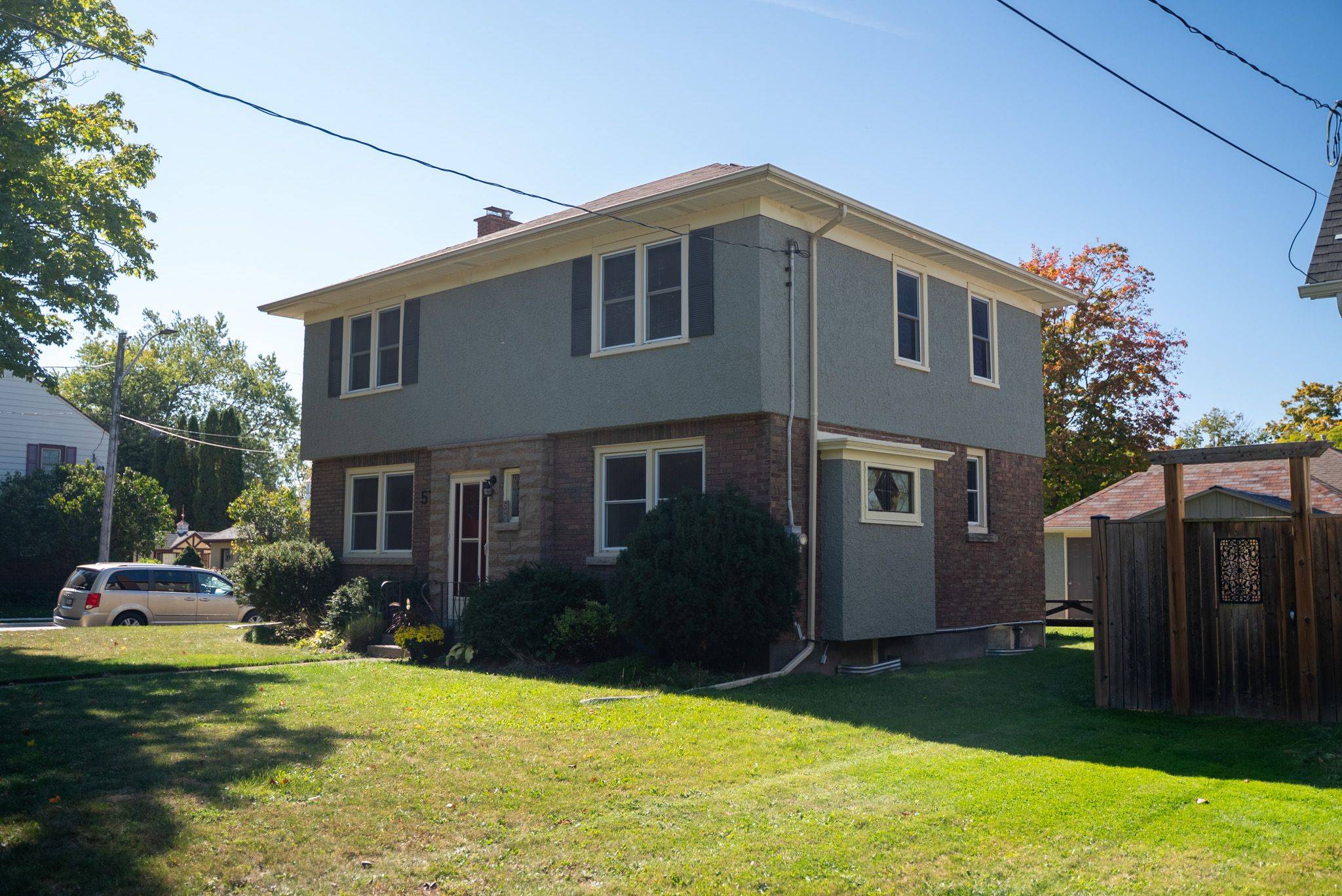 Welland, ON L3C 1S6,57 Edgar ST