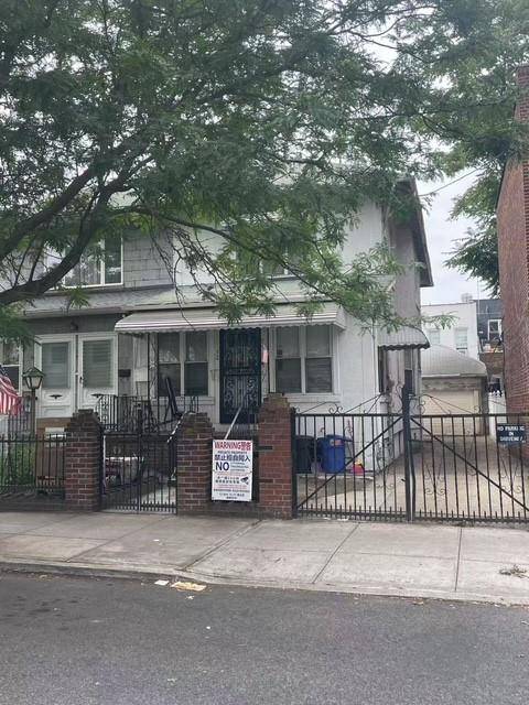 Brooklyn, NY 11214,12 Bay 35th ST