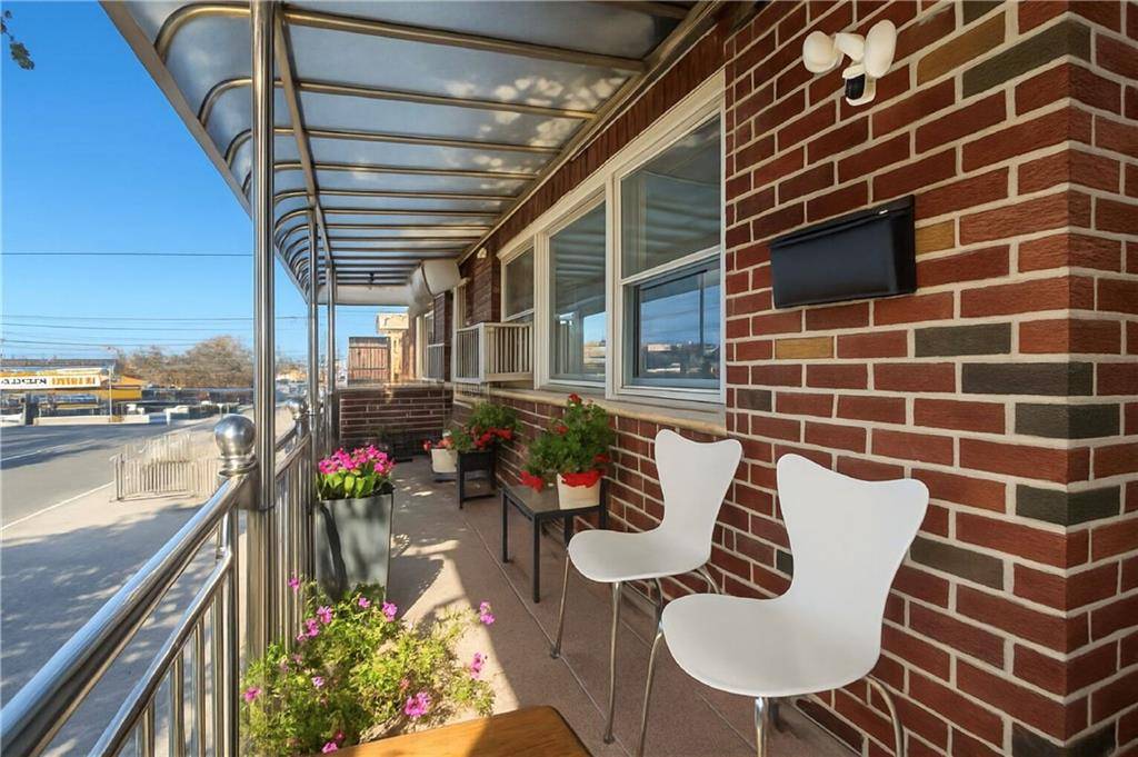 Brooklyn, NY 11236,923 East 85th ST