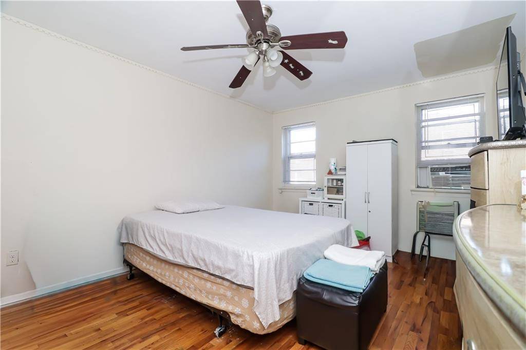 Brooklyn, NY 11236,923 East 85th ST