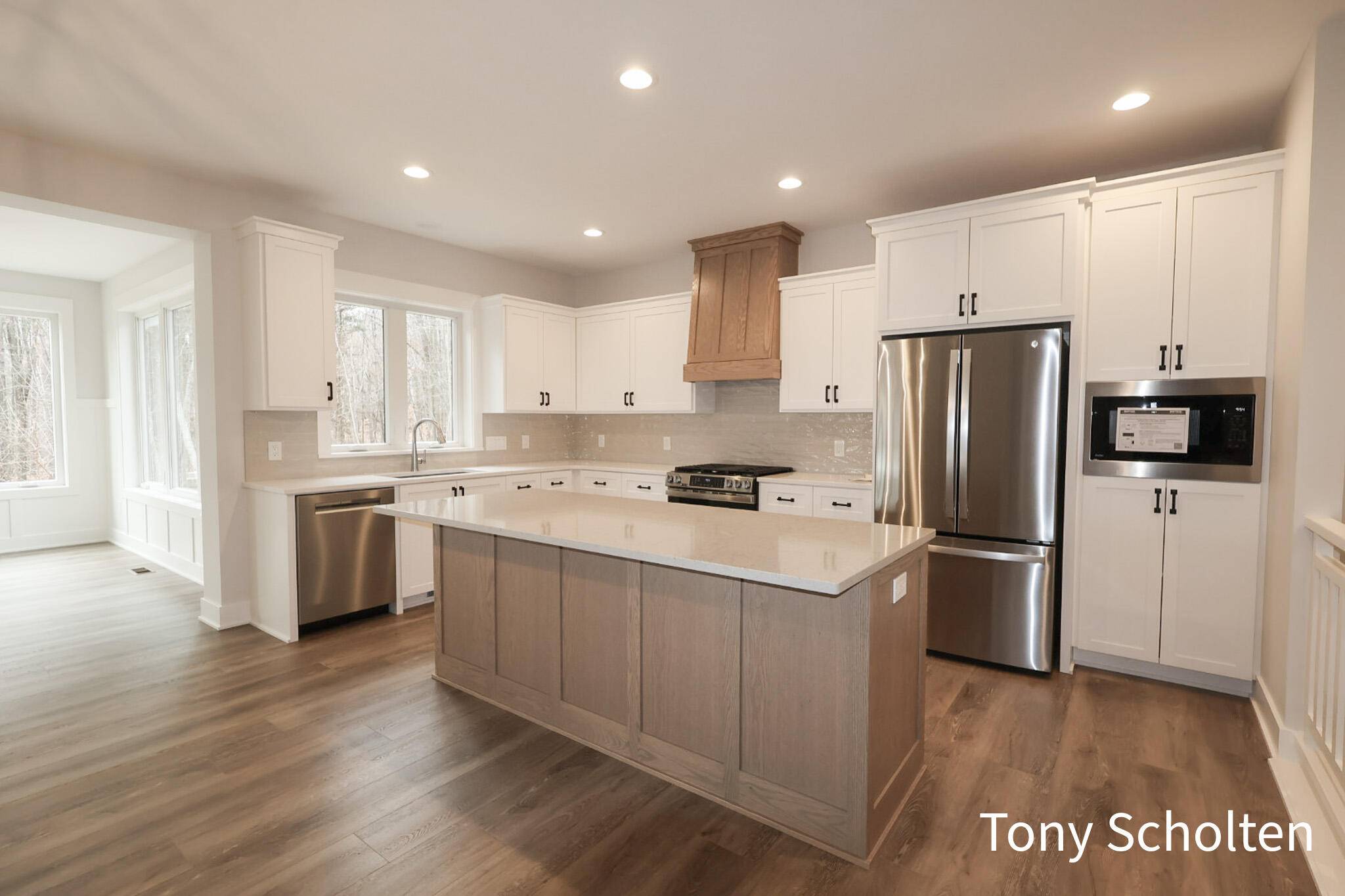 Hudsonville, MI 49426,5094 Blendon Woods DR #4