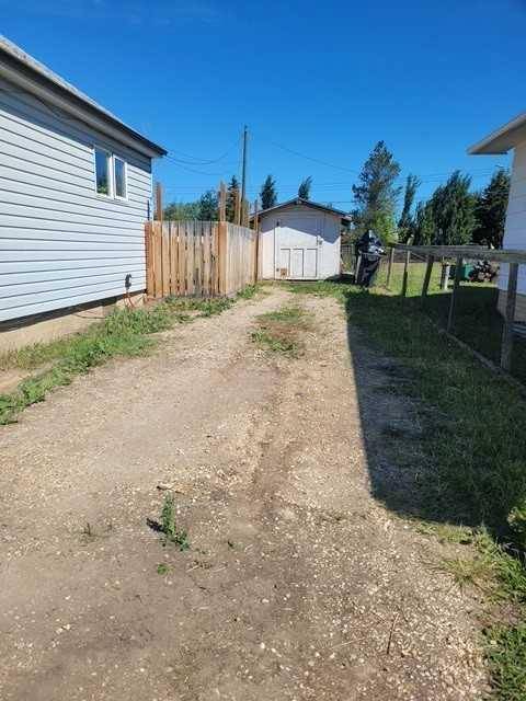 Hythe, AB T0H2C0,10210 103 ST