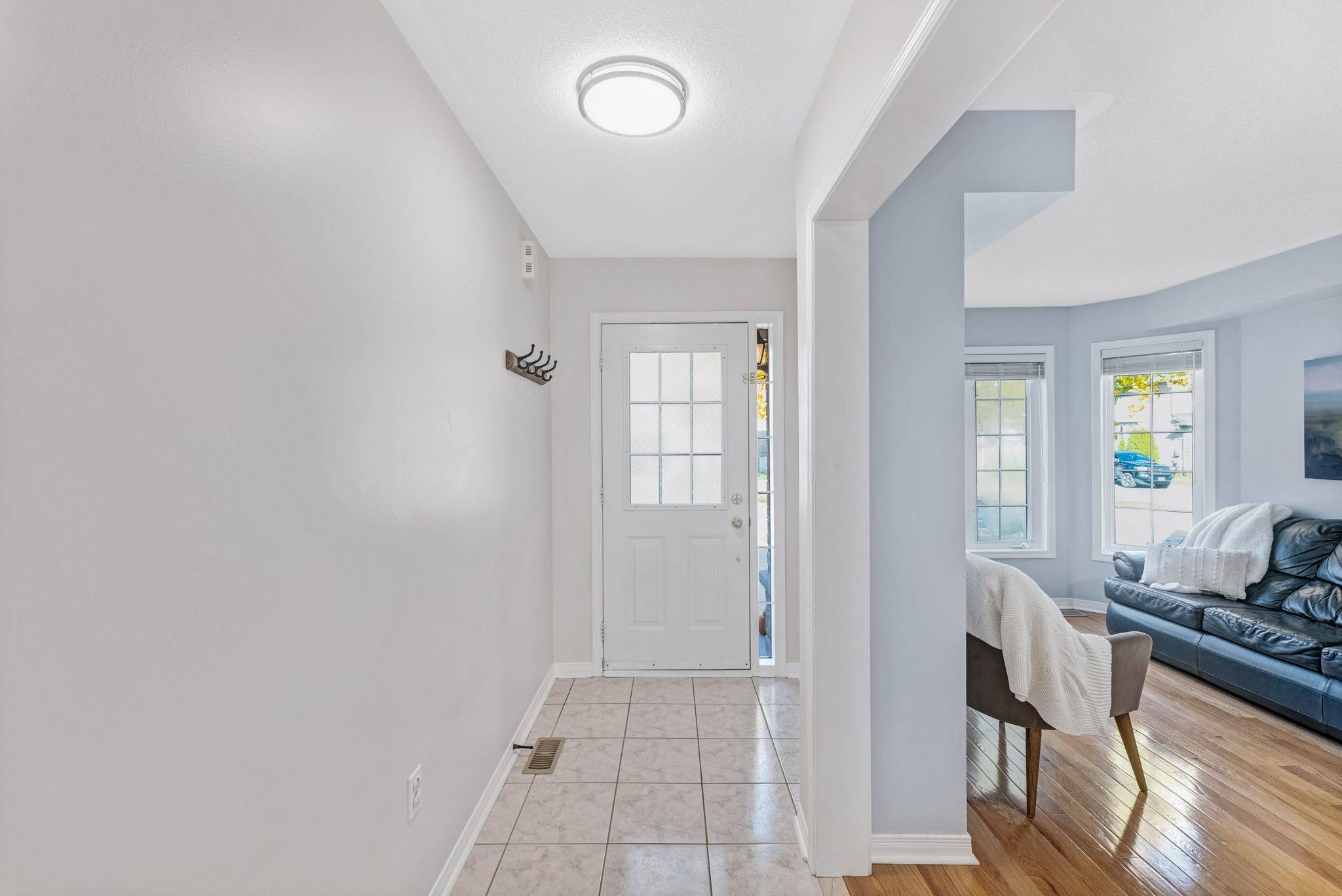 Newmarket, ON L3X 2X4,168 Wainscot AVE