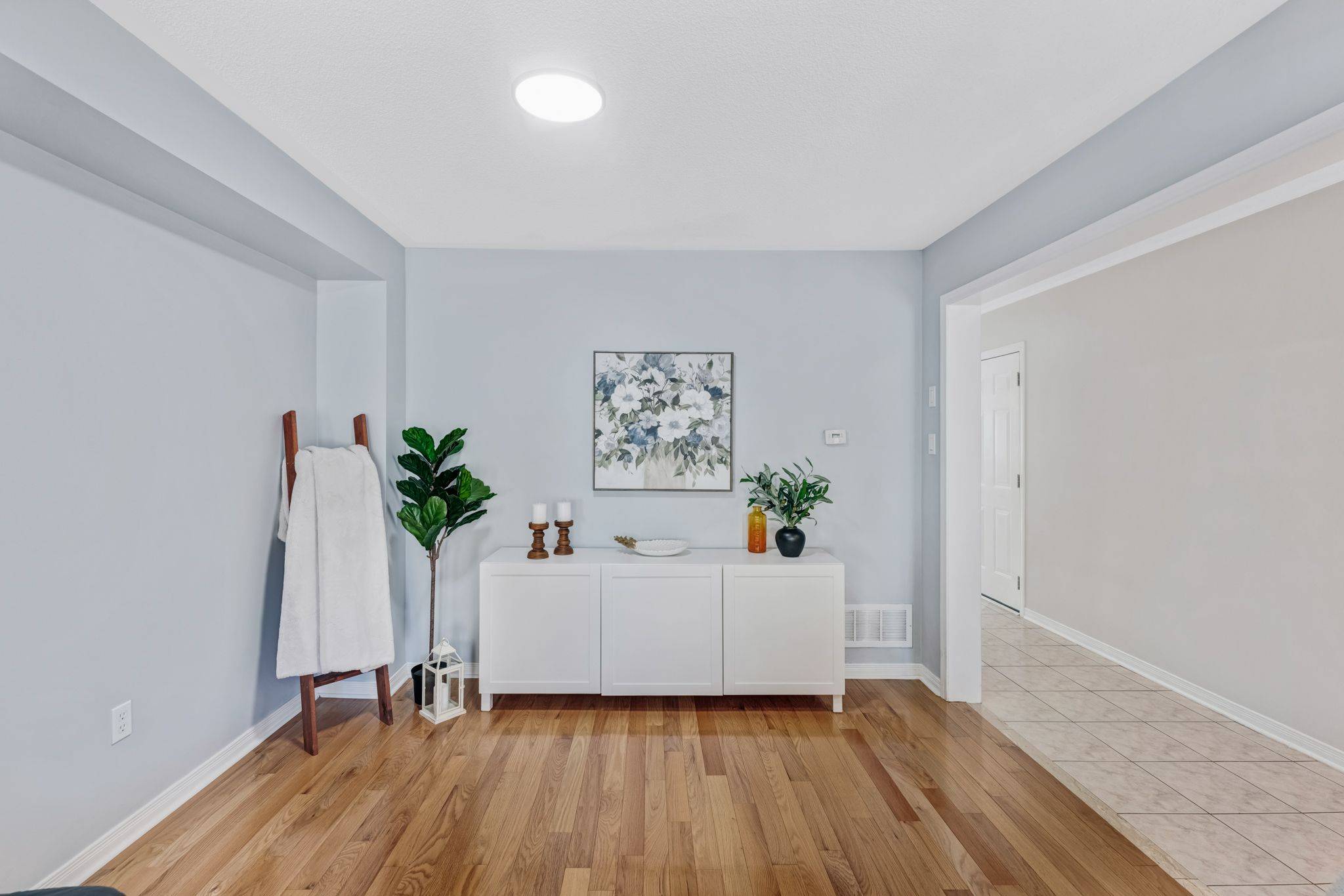 Newmarket, ON L3X 2X4,168 Wainscot AVE