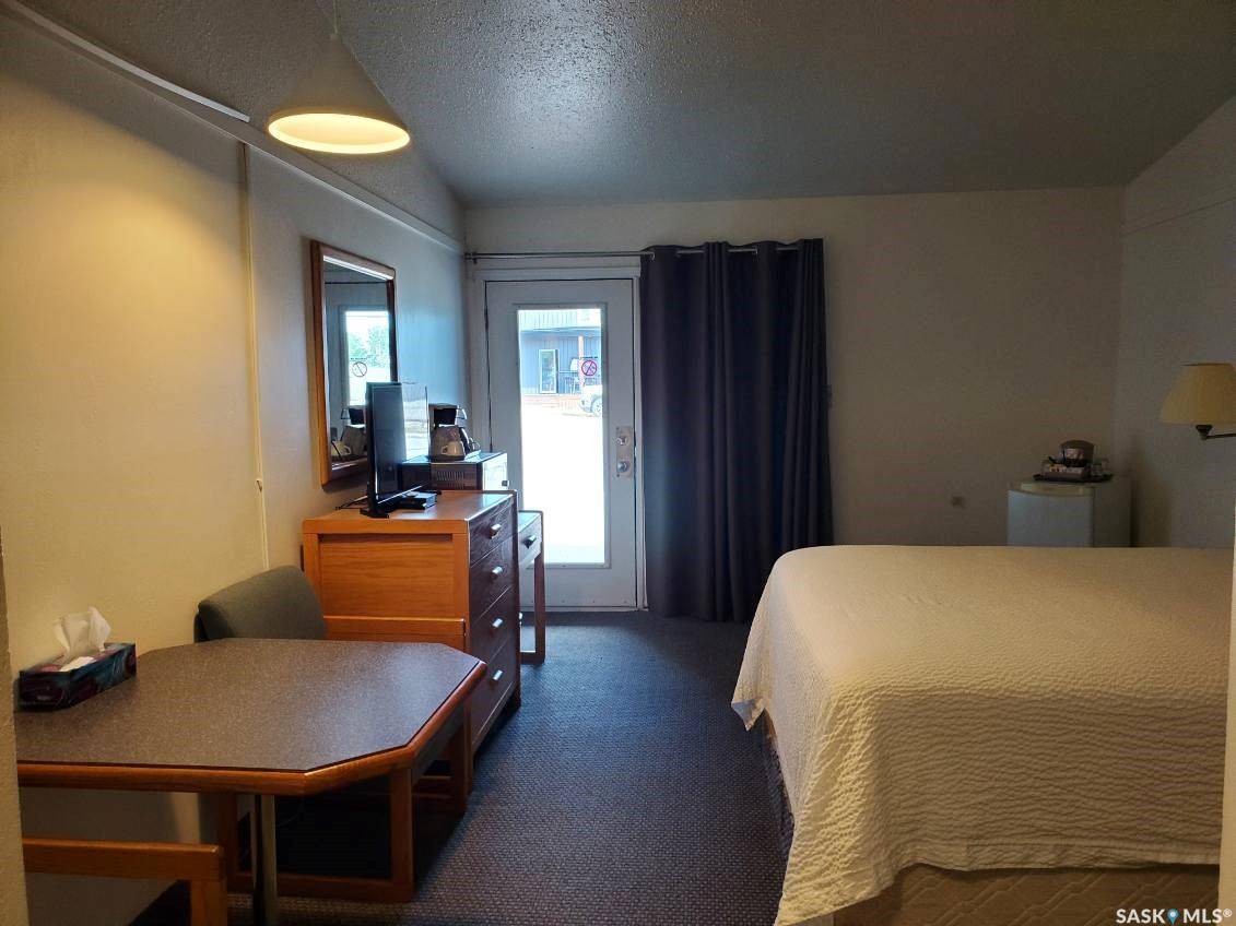 La Ronge, SK S0J 1L0,303 La Ronge AVENUE