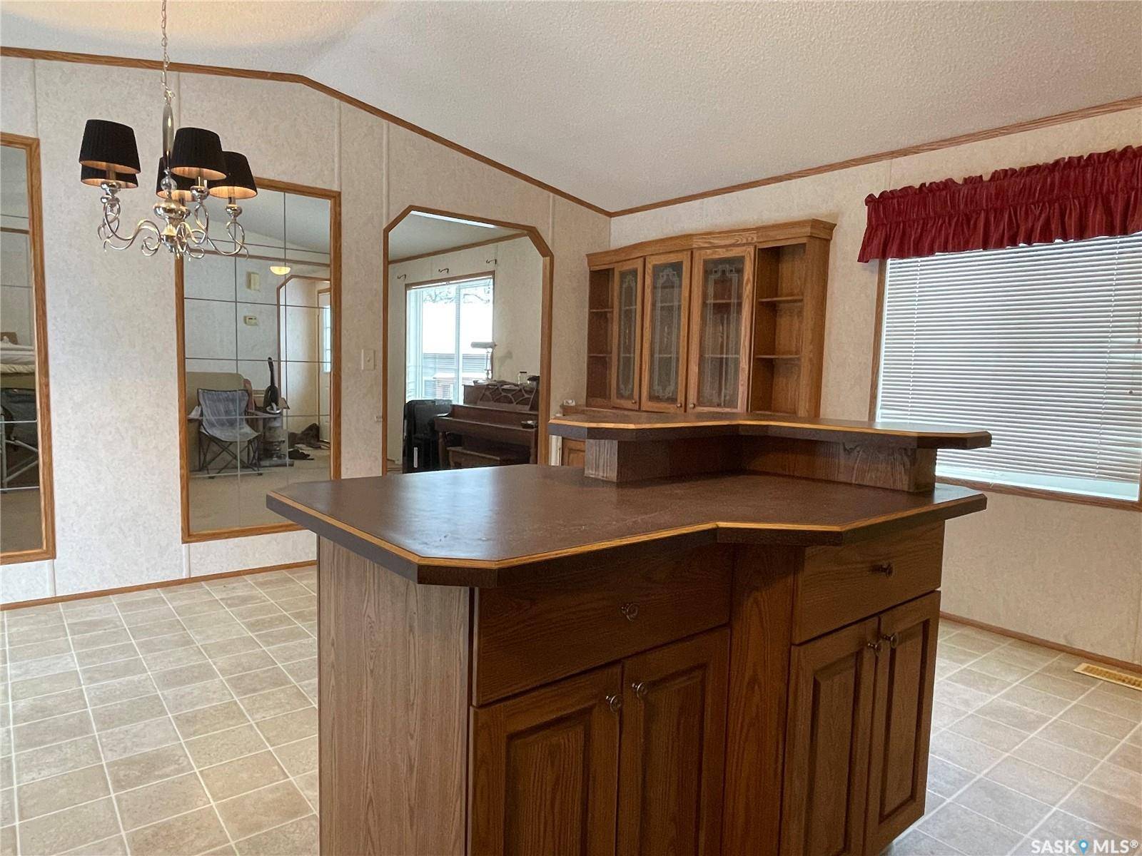 Meadow Lake, SK S9X 1J1,418 7th STREET E