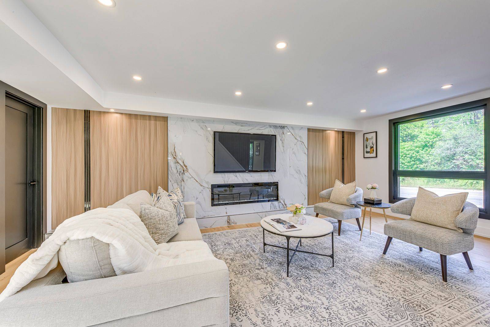 Halton Hills, ON L7G 4S5,11024 Trafalgar RD