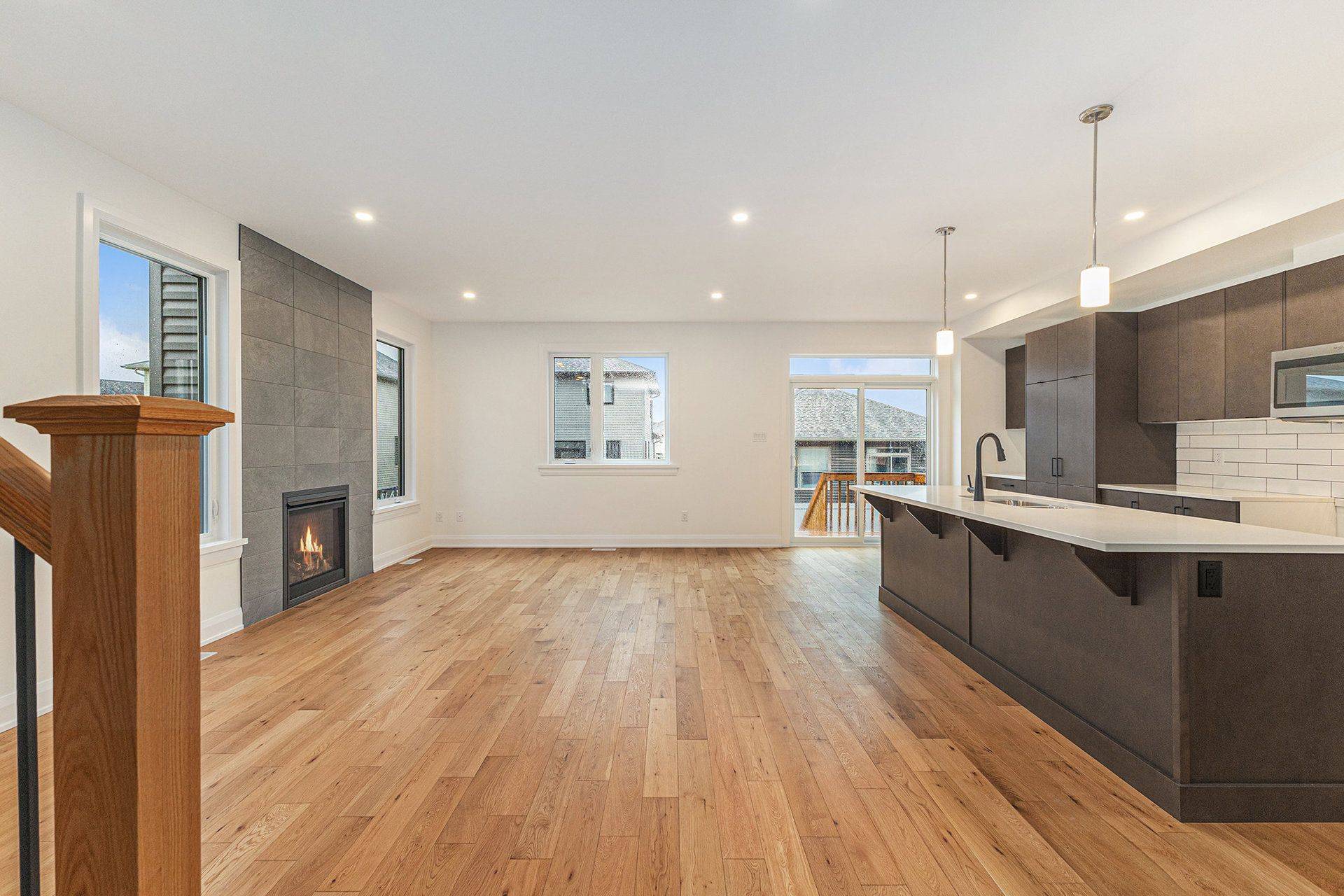 Carleton Place, ON K7C 0S2,120 O'donovan DR