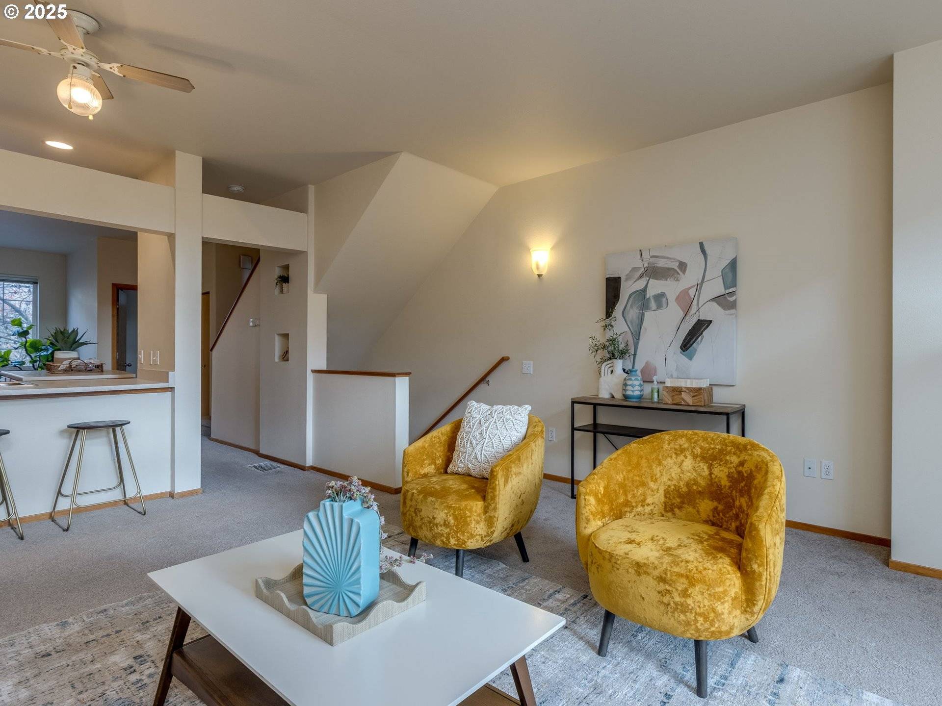 Beaverton, OR 97006,606 SW DILLAN DR