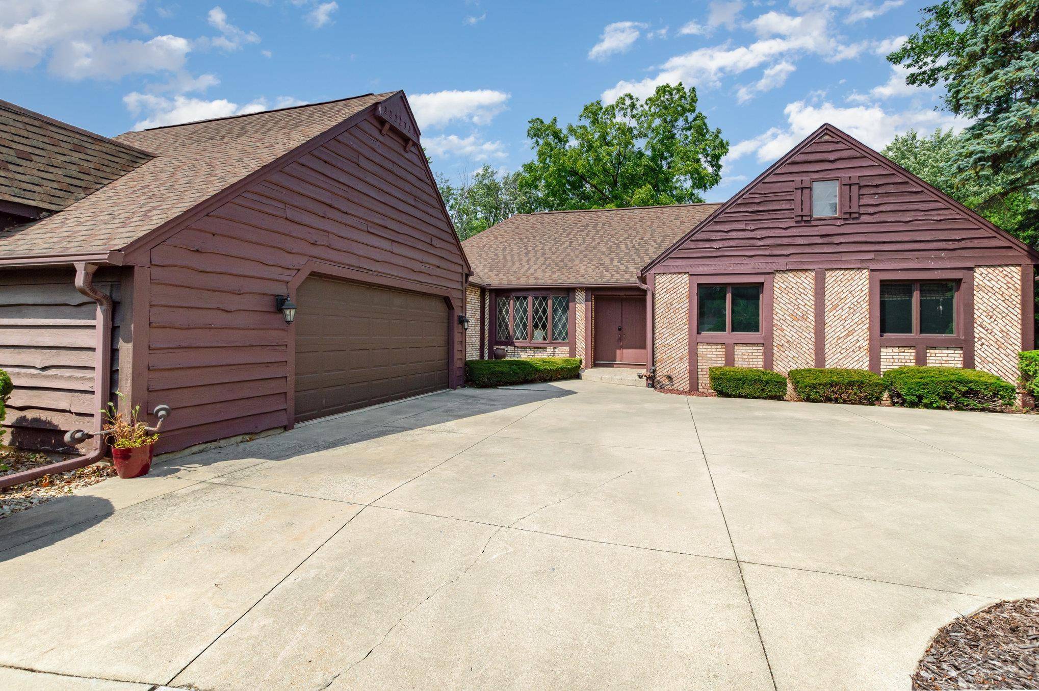 Saginaw, MI 48638,4726 Crutchfield DR