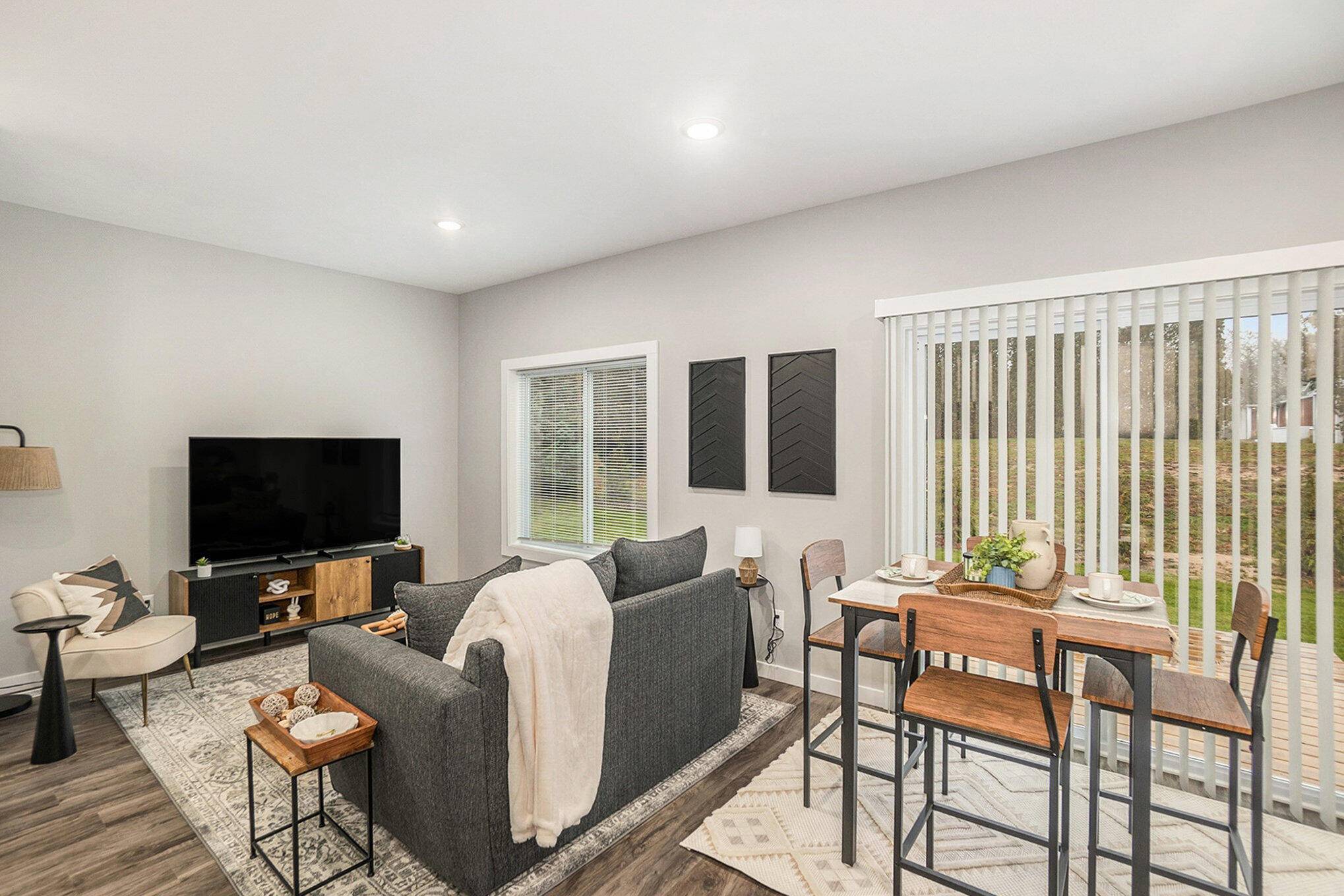 Fremont, MI 49412,887 Rex ST