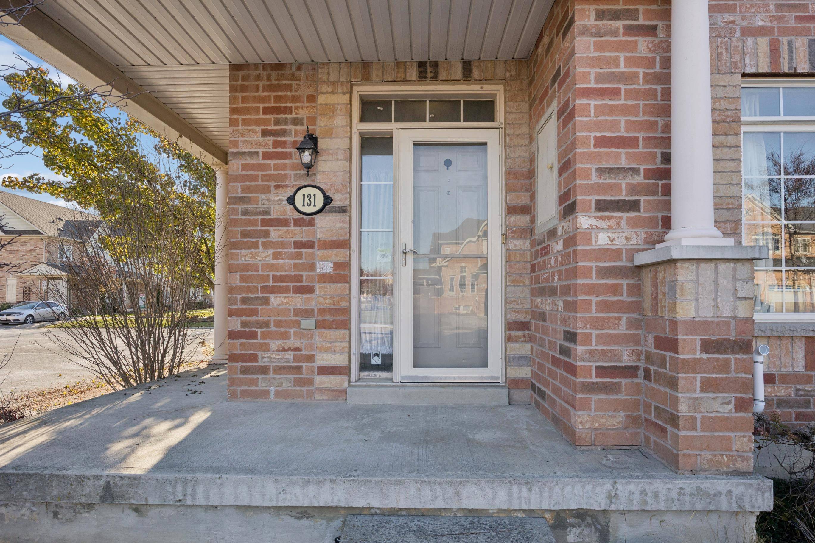 Whitby, ON L1R 0E3,131 Kenneth Hobbs AVE