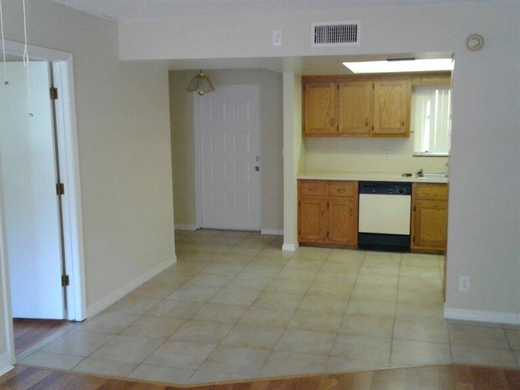 Delray Beach, FL 33444,2323 Linton Ridge Cir #D4