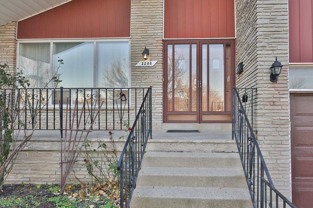 Mississauga, ON L5A 2S9,2288 Hensall ST