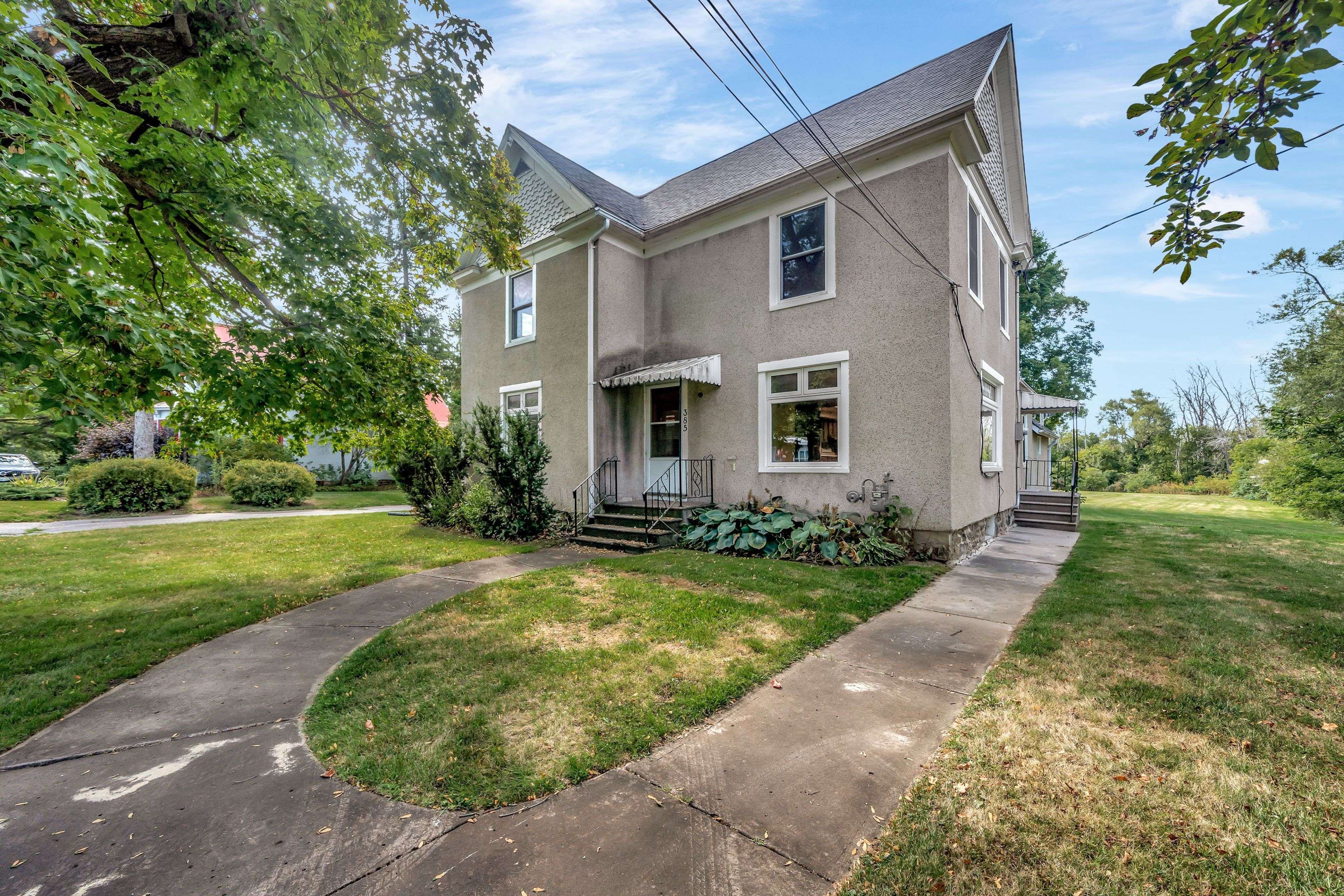 Prince Edward County, ON K0K 1G0,385 Bloomfield Main ST