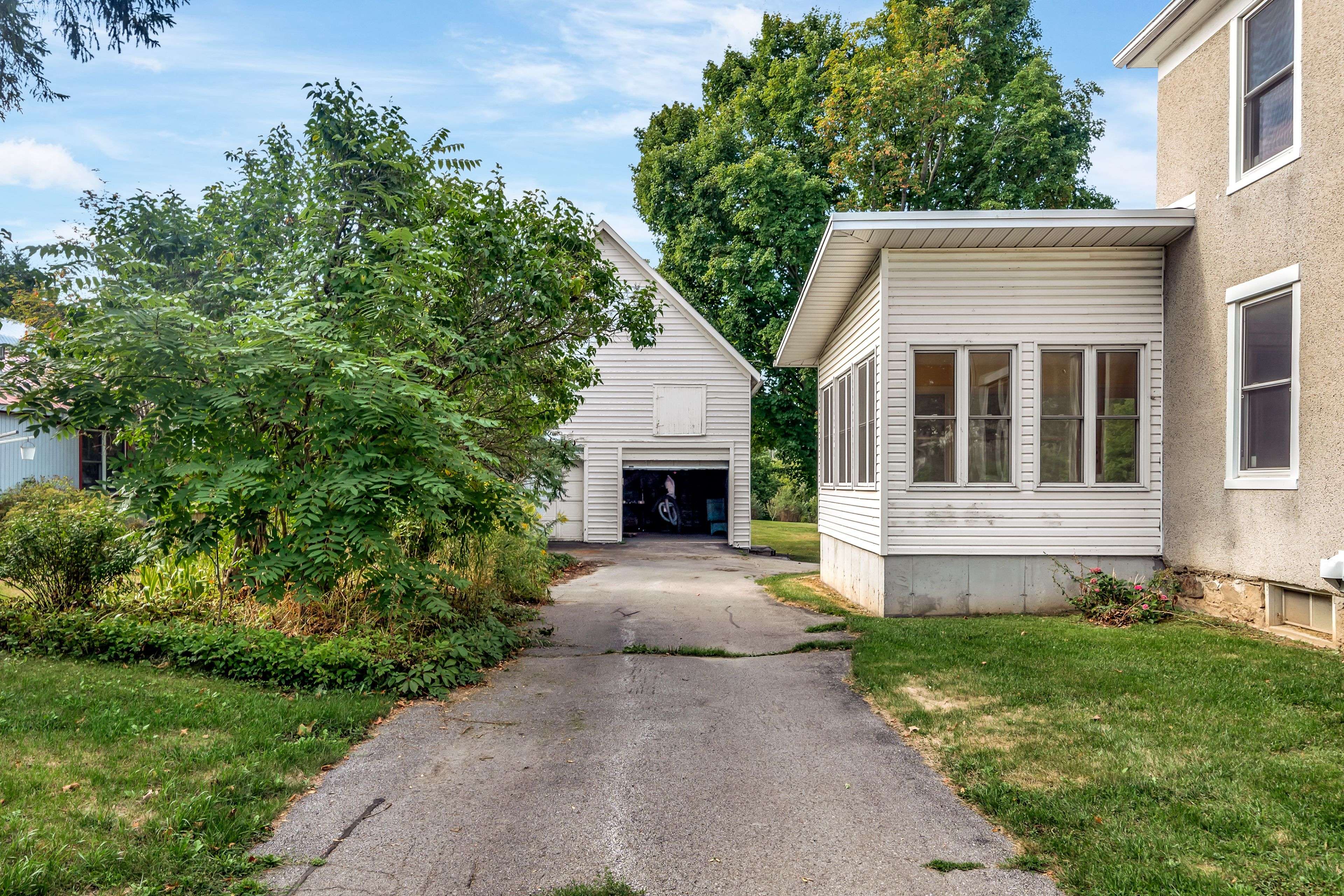 Prince Edward County, ON K0K 1G0,385 Bloomfield Main ST