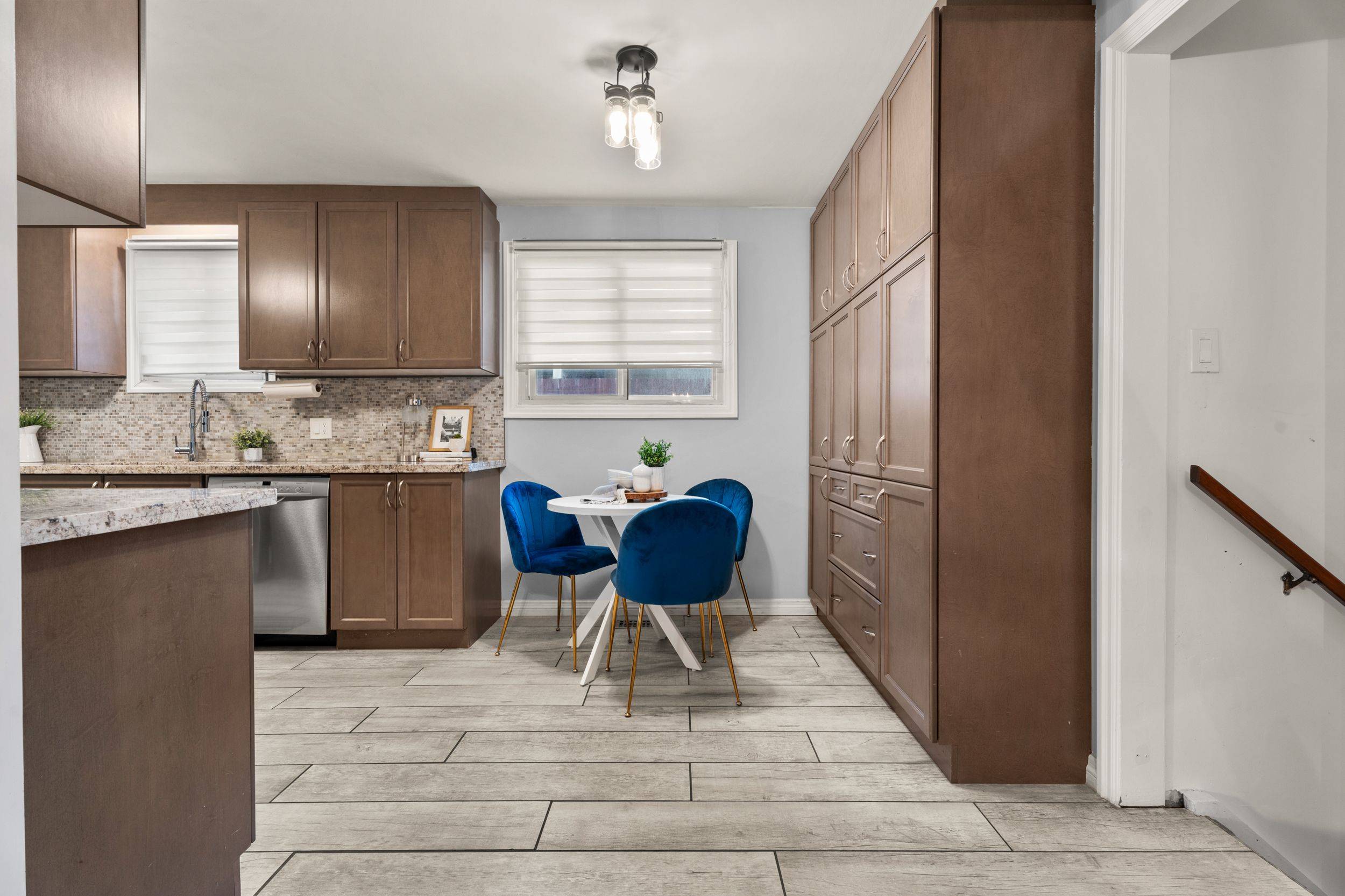 Hamilton, ON L8E 2R6,215 Berkindale DR