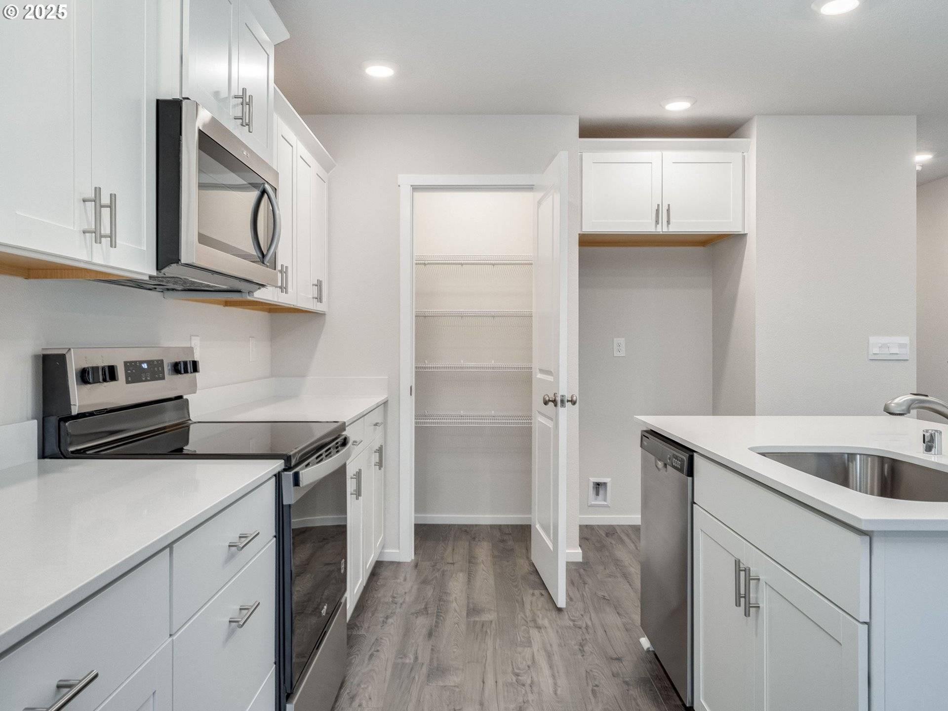 Vancouver, WA 98684,1484 NE 122nd CT