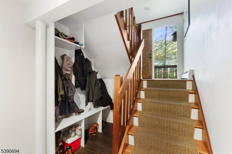 Washington Twp., NJ 07853,117 Upper Sunset Dr