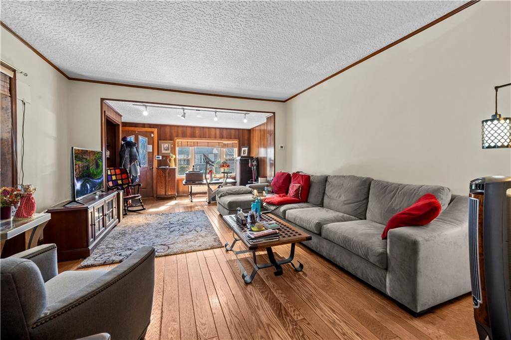 Brooklyn, NY 11228,7802 10th AVE