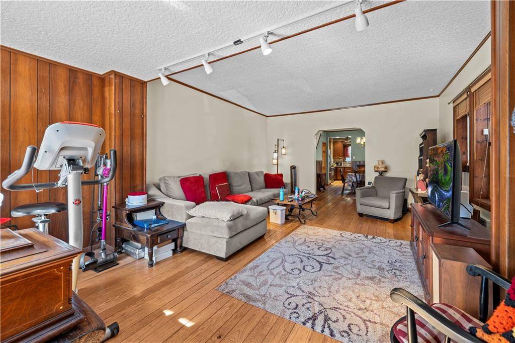 Brooklyn, NY 11228,7802 10th AVE