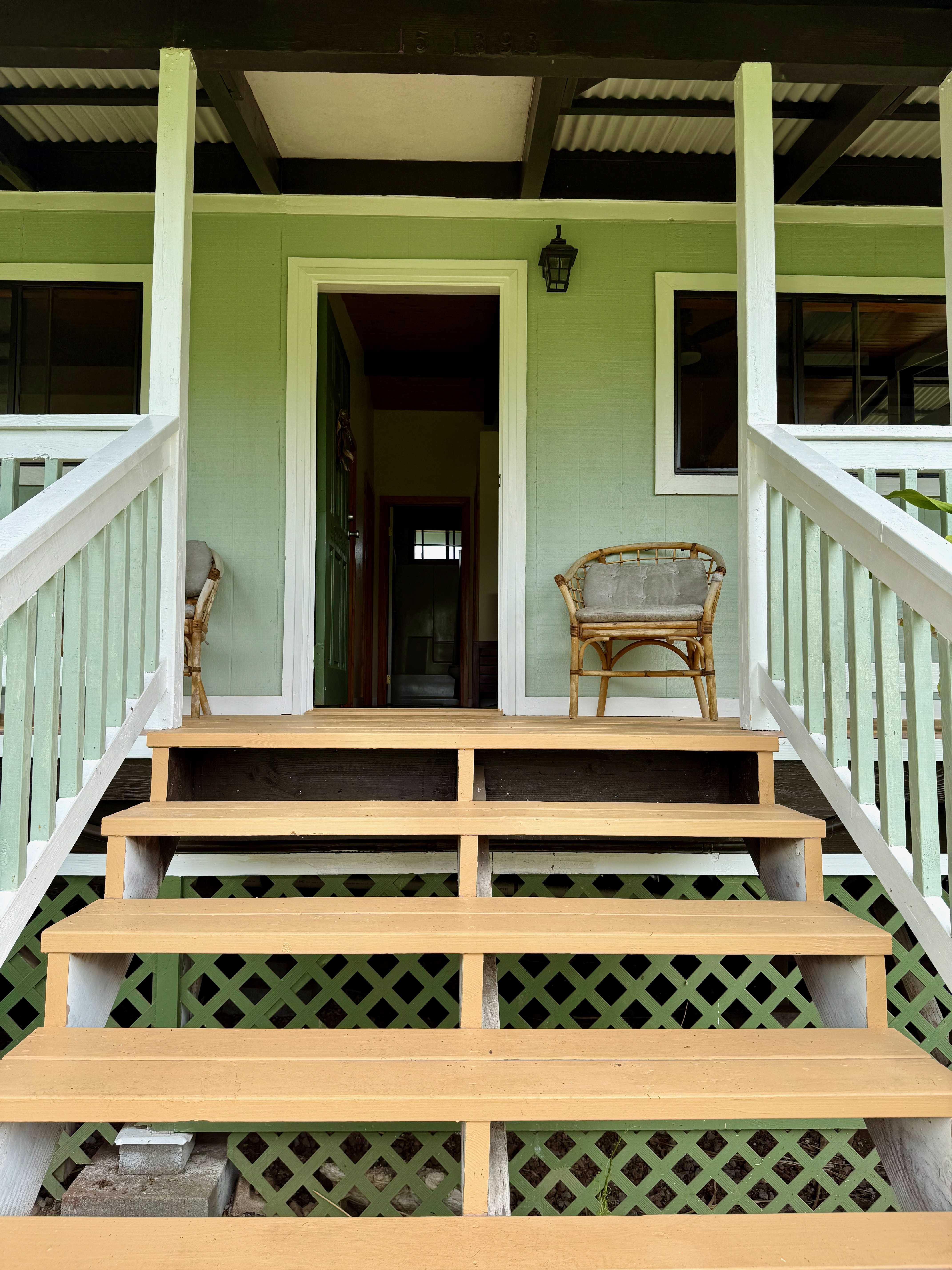 Keaau, HI 96749,15-1393 17TH AVE