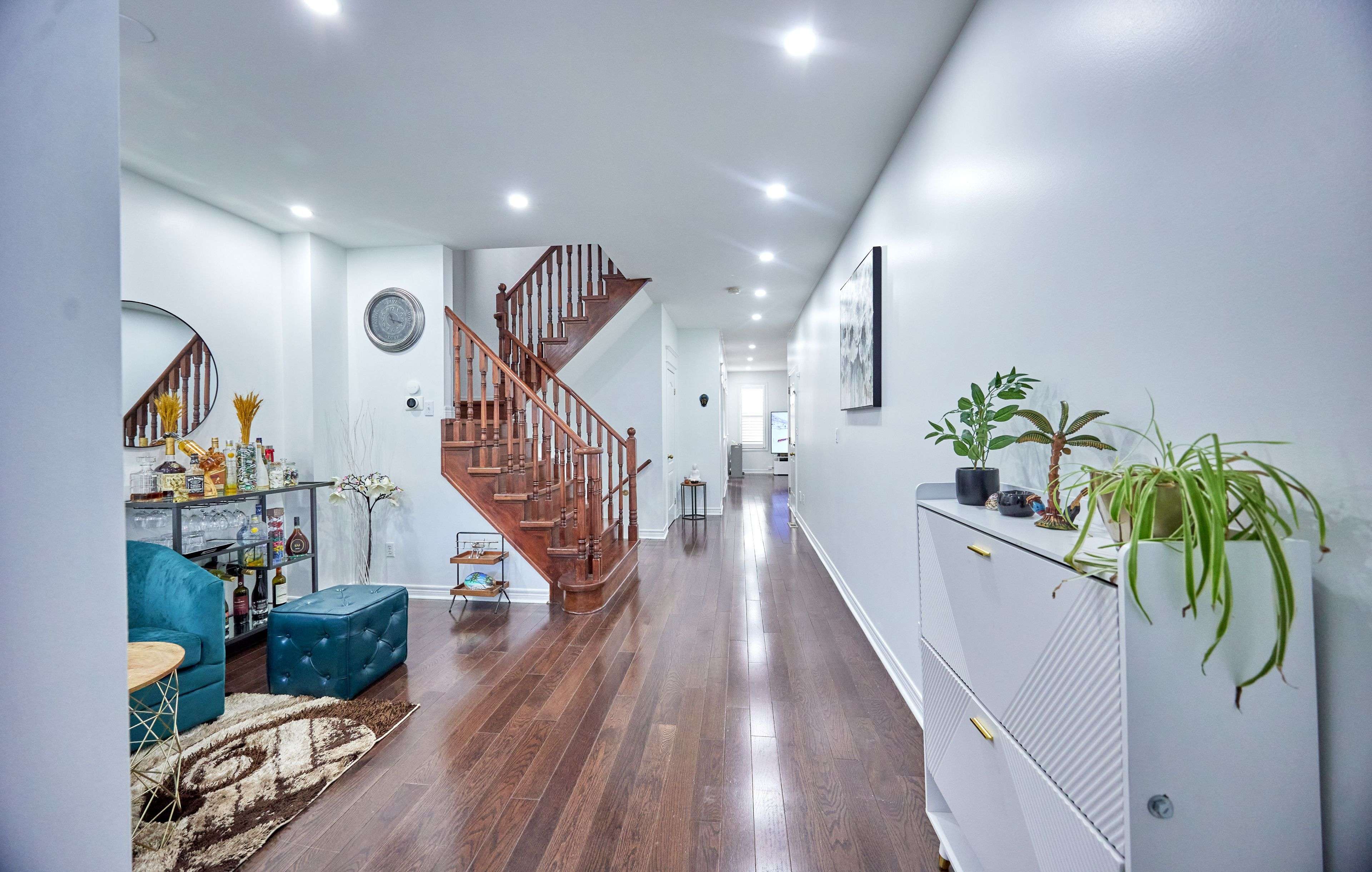 Toronto E11, ON M1X 1Z5,92 Pogonia ST