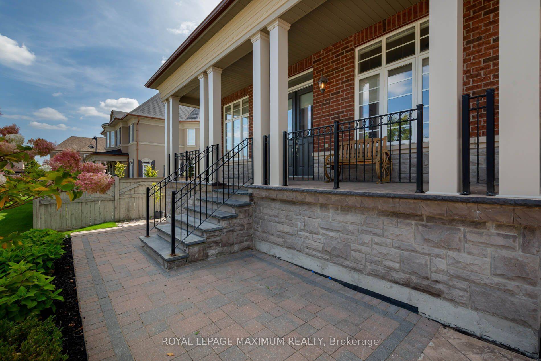 King, ON L7B 0A1,4 Blue Beech TRL