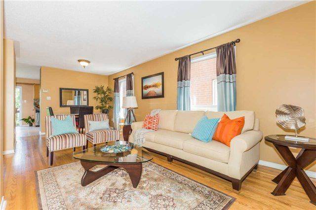 Brampton, ON L7A 2H9,30 Lonestar CRES